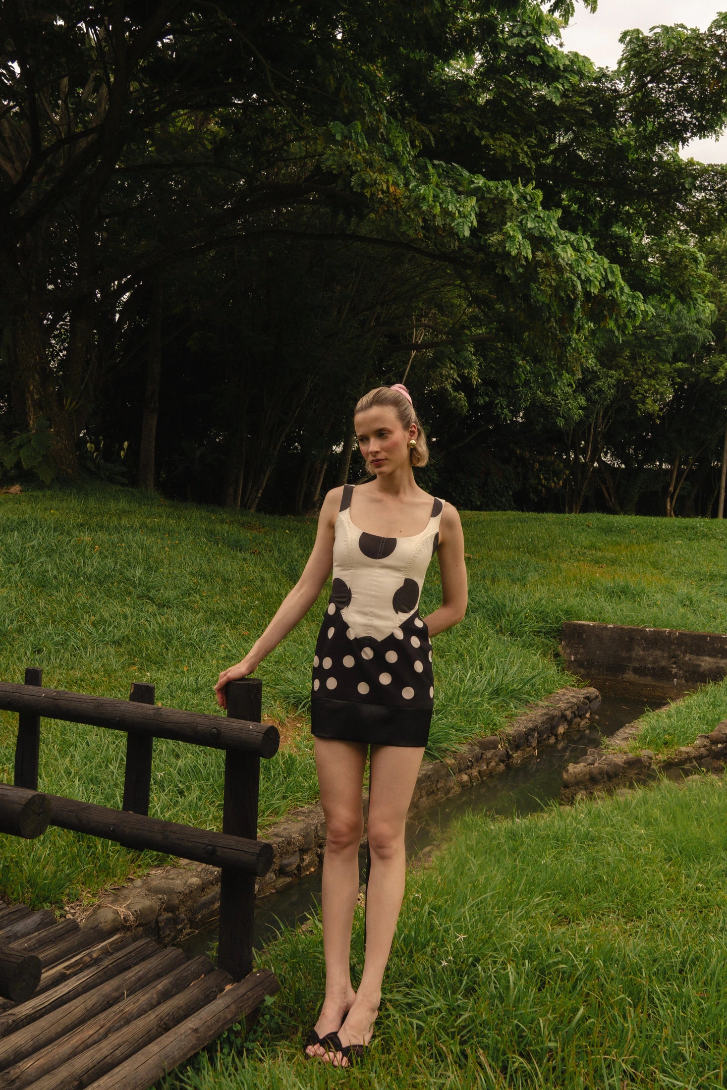 Cookies N' Cream Mini Dress - imagen 1