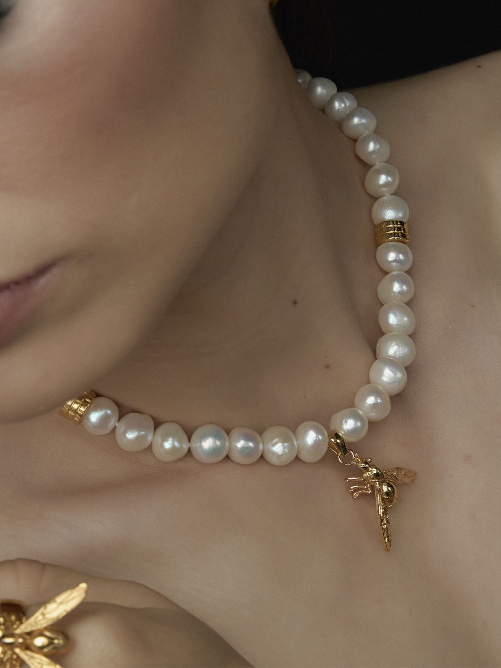 Collar de perlas dije hormiga culona - imagen 1