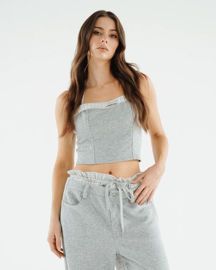 TOP BONHEUR CON ESCOTE GRIS - imagen 1