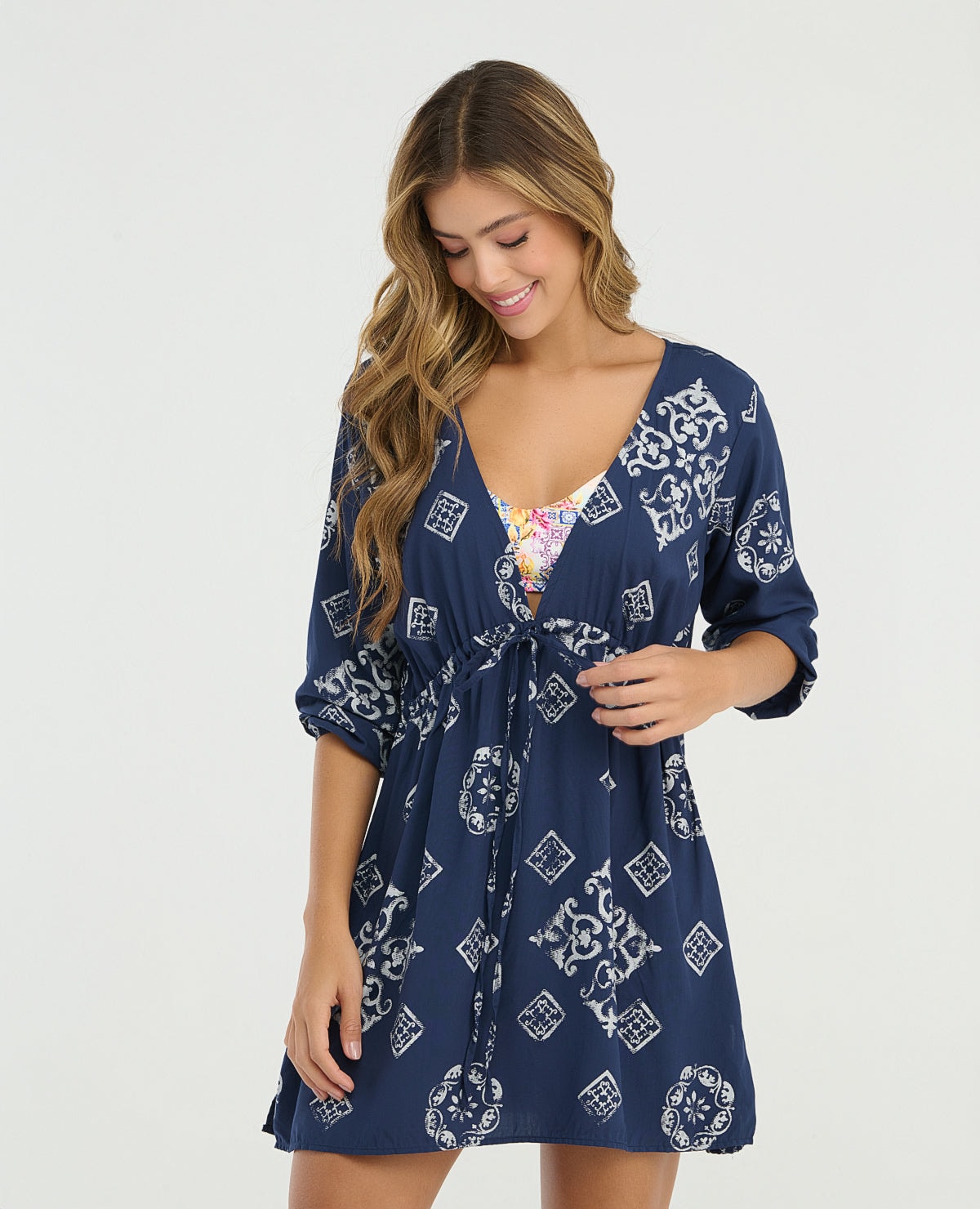 Vestido Corto | Escote en V | Mangas 3/4 - imagen 1