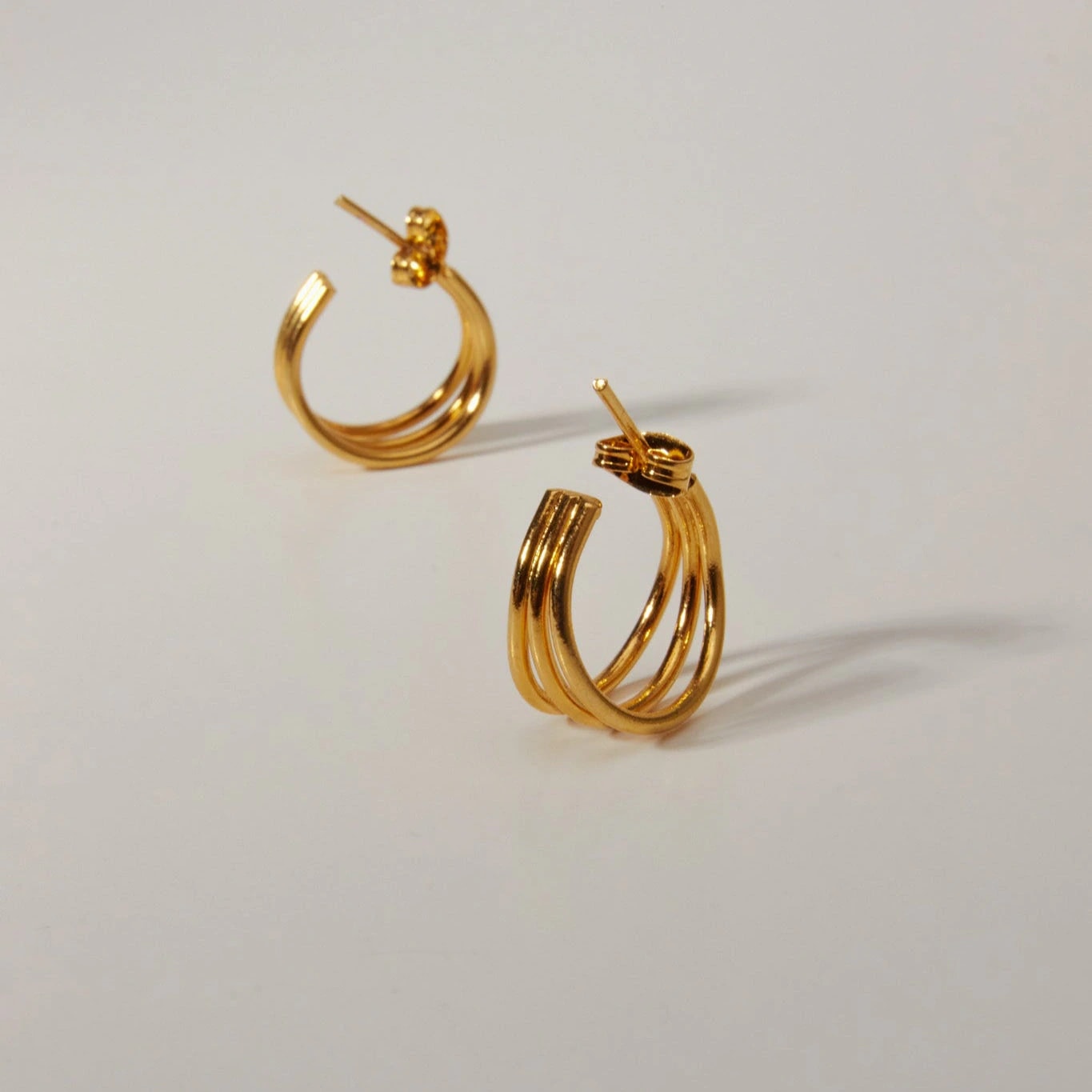 Triple Hoops - imagen 1