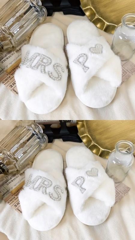 SANDALIA PELUDA MRS. - imagen 1