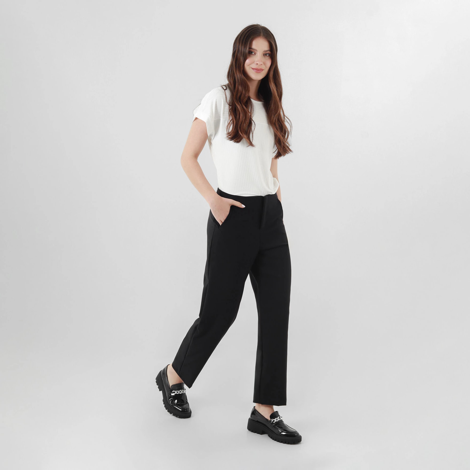 Pantalon Tiro Alto Bota Recta - imagen 1