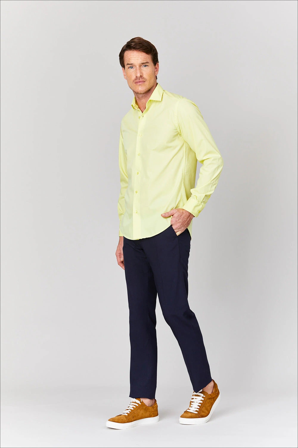 Men's basic yellow cotton muslin shirt - imagen 1