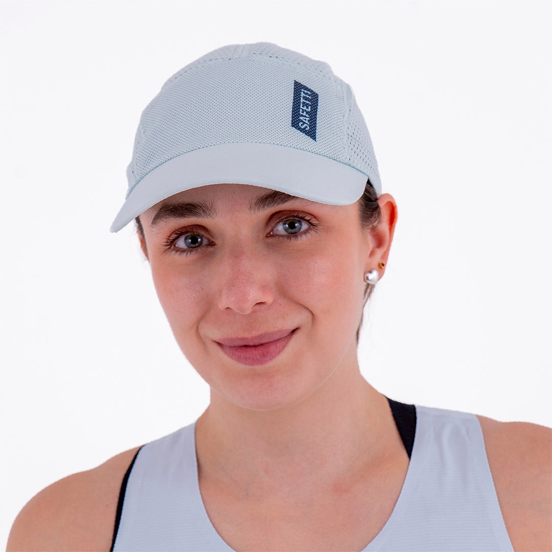 GORRA RUNNING KOOLER AZUL CLARO UNISEX - imagen 1
