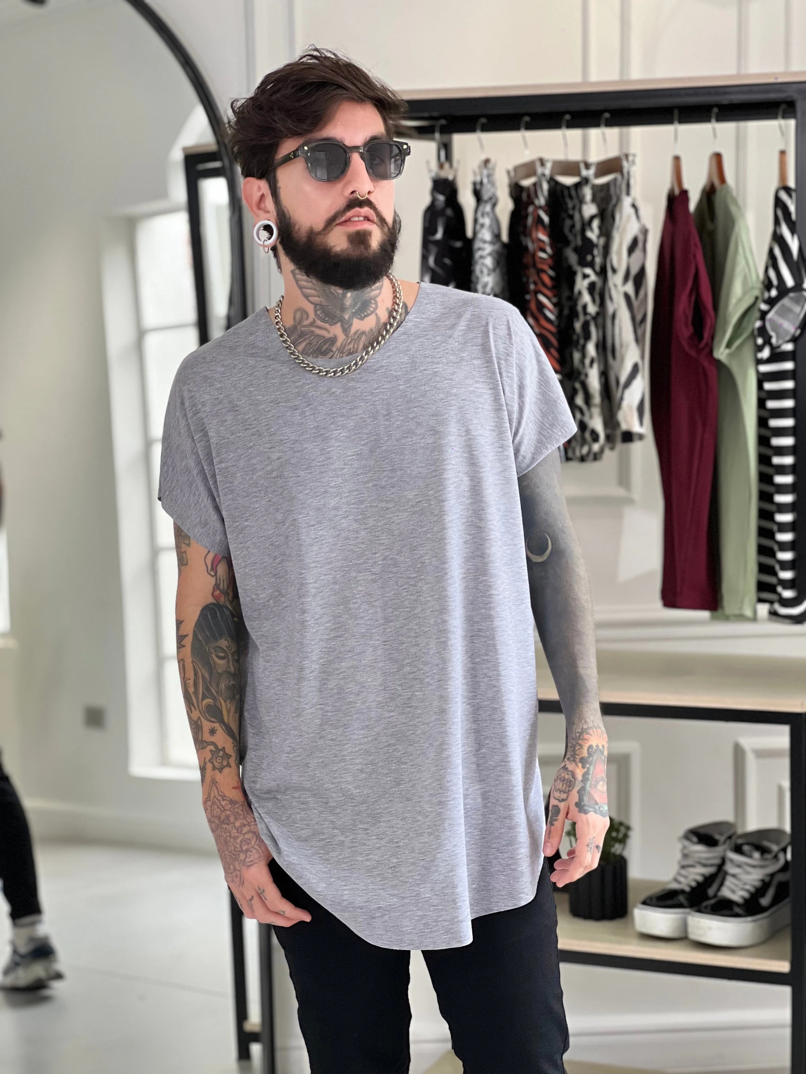 Camiseta ov gris claro - imagen 1