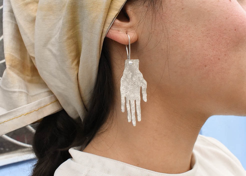 HANDS EARRINGS - imagen 1