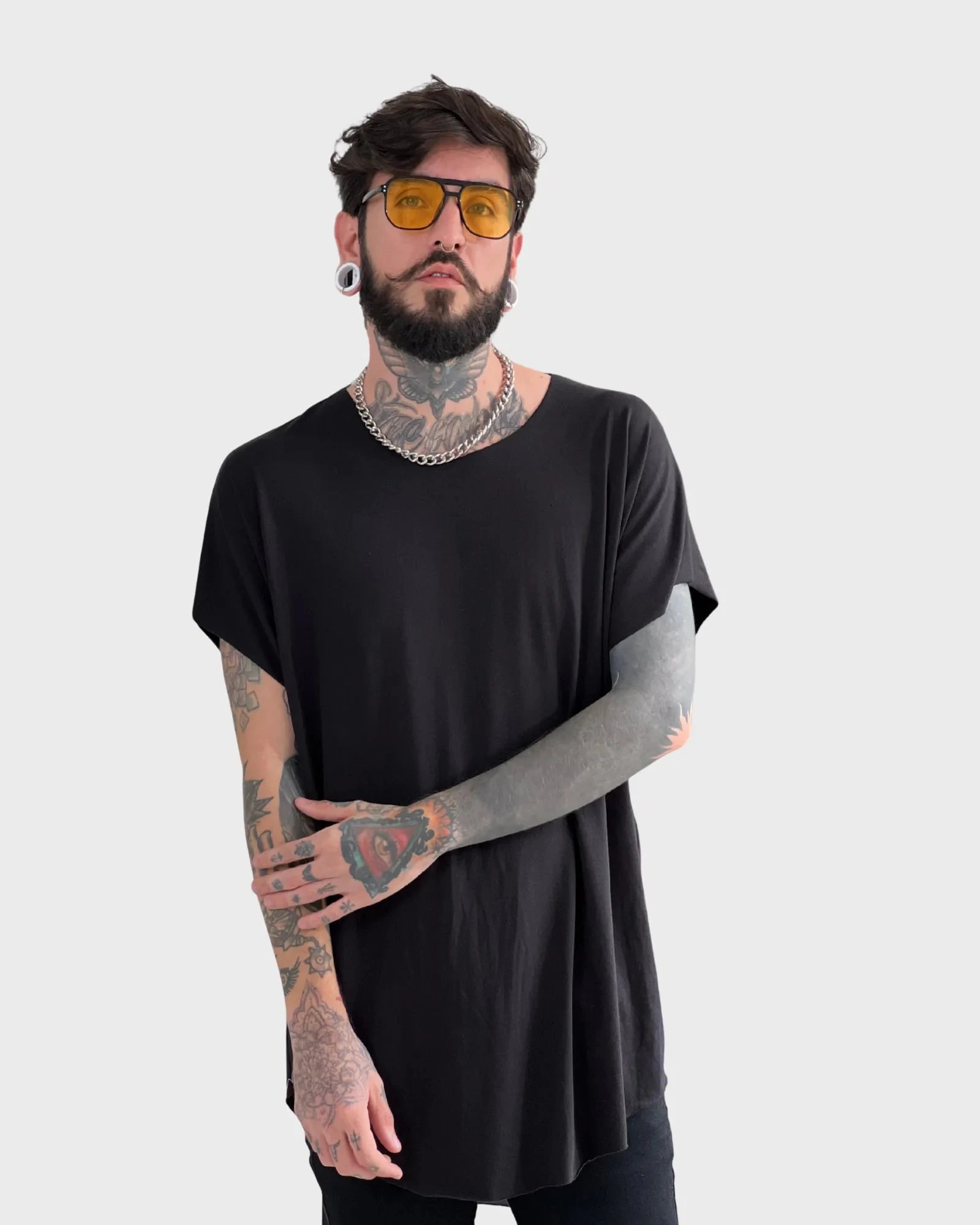 Camiseta ov negra - imagen 1