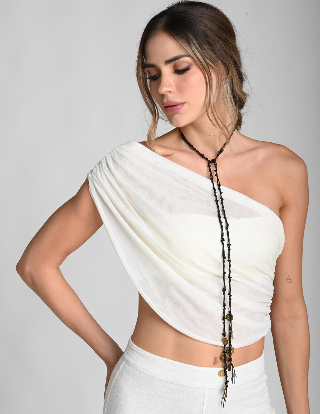 Collar Inari Negro - imagen 1