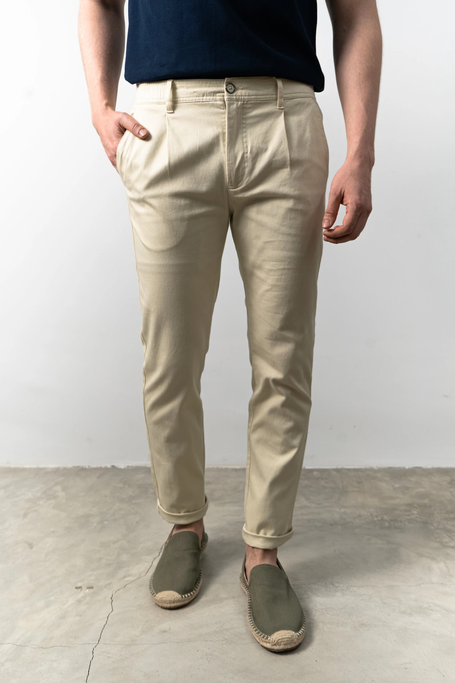 Pantalón Chino Pique Crema - imagen 1