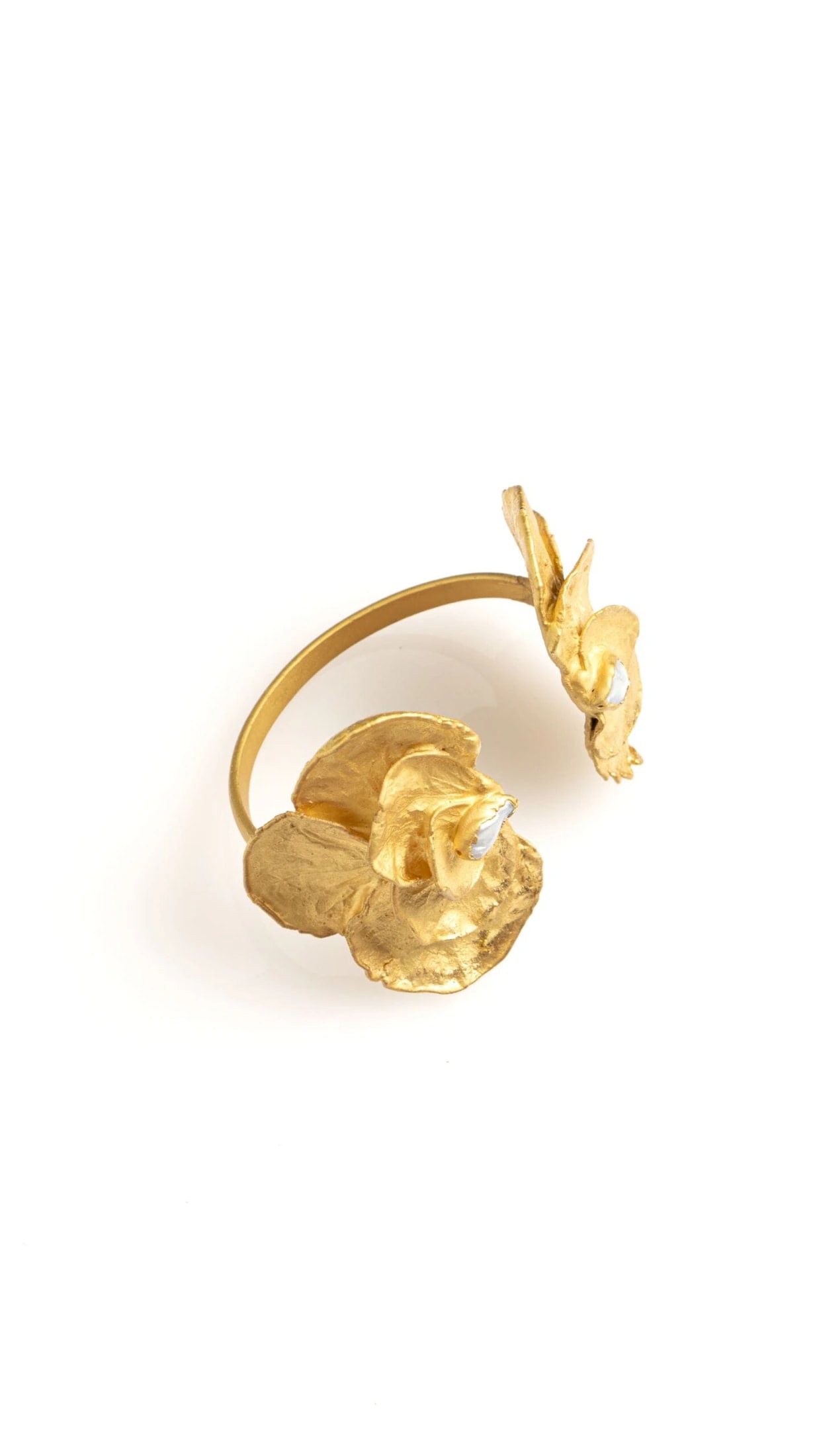 PULSERA HORTENSIAS DECONSTRUIDAS CON PERLA - imagen 1