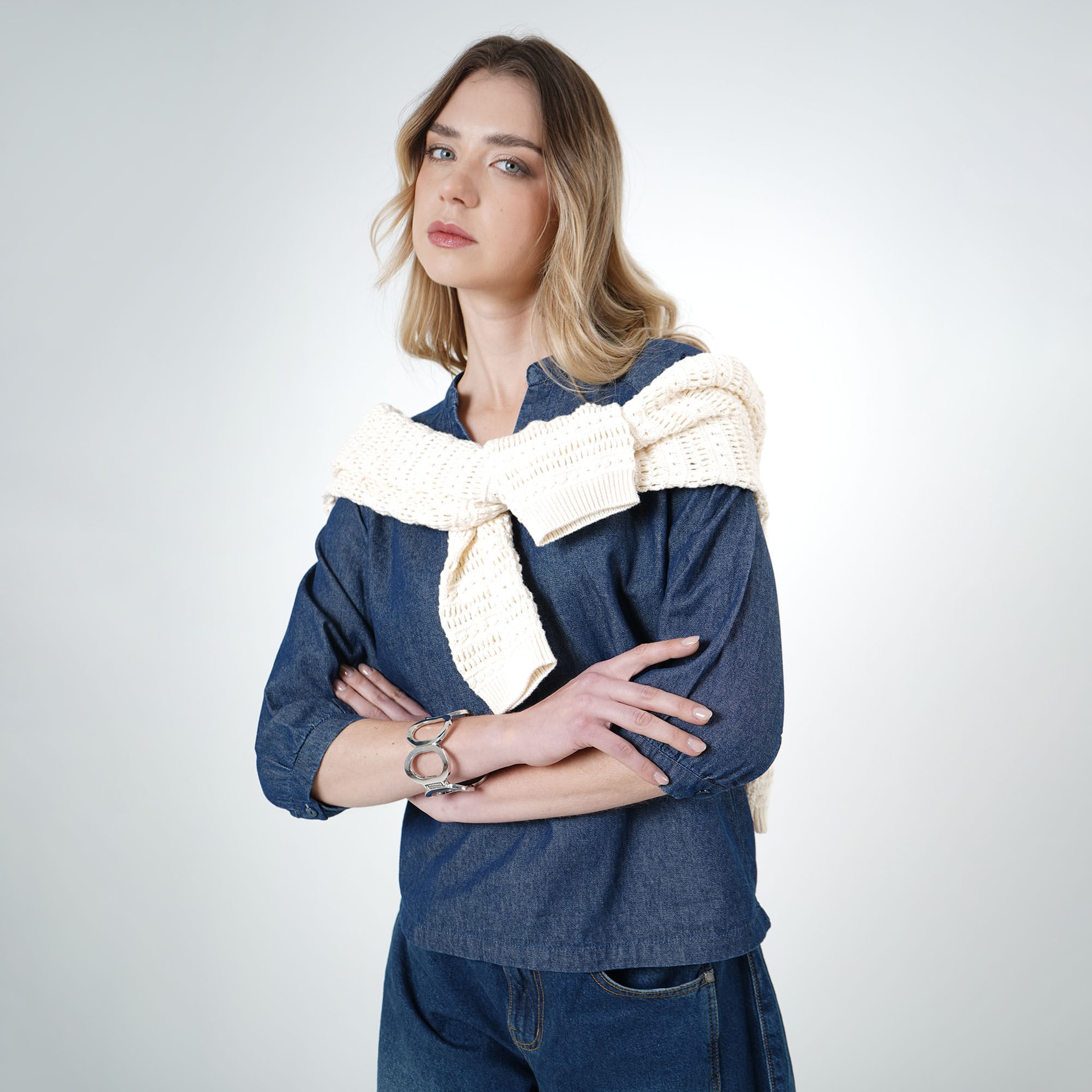 Blusa Cuello En V Manga 3/Cuartos - imagen 1