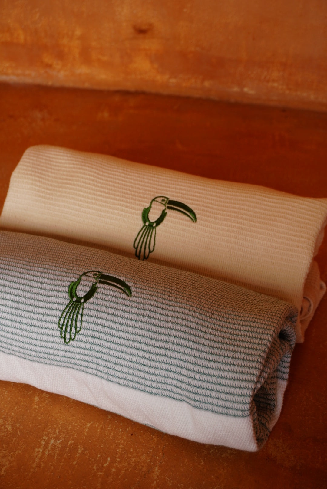 JDD Embroidered Beach Towel - imagen 1