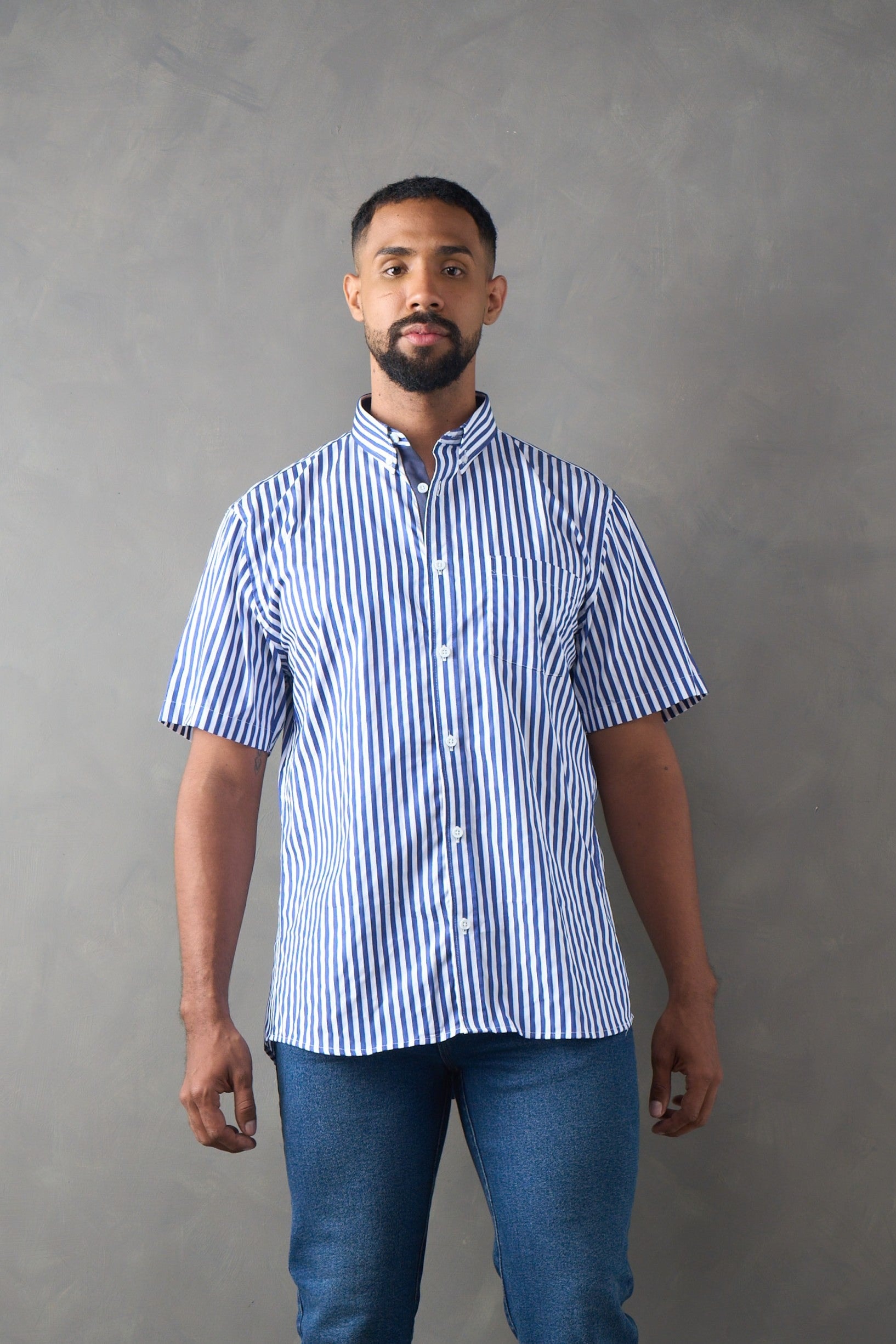 Camisa manga corta azul oscuro - imagen 1
