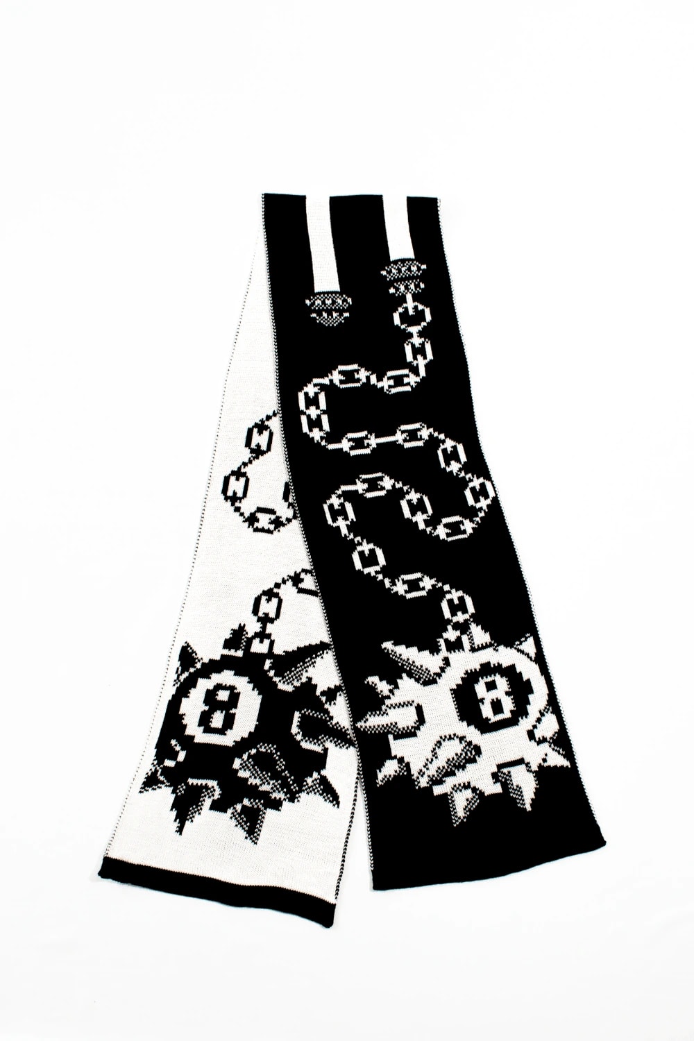 8 Ball Scarf - imagen 1
