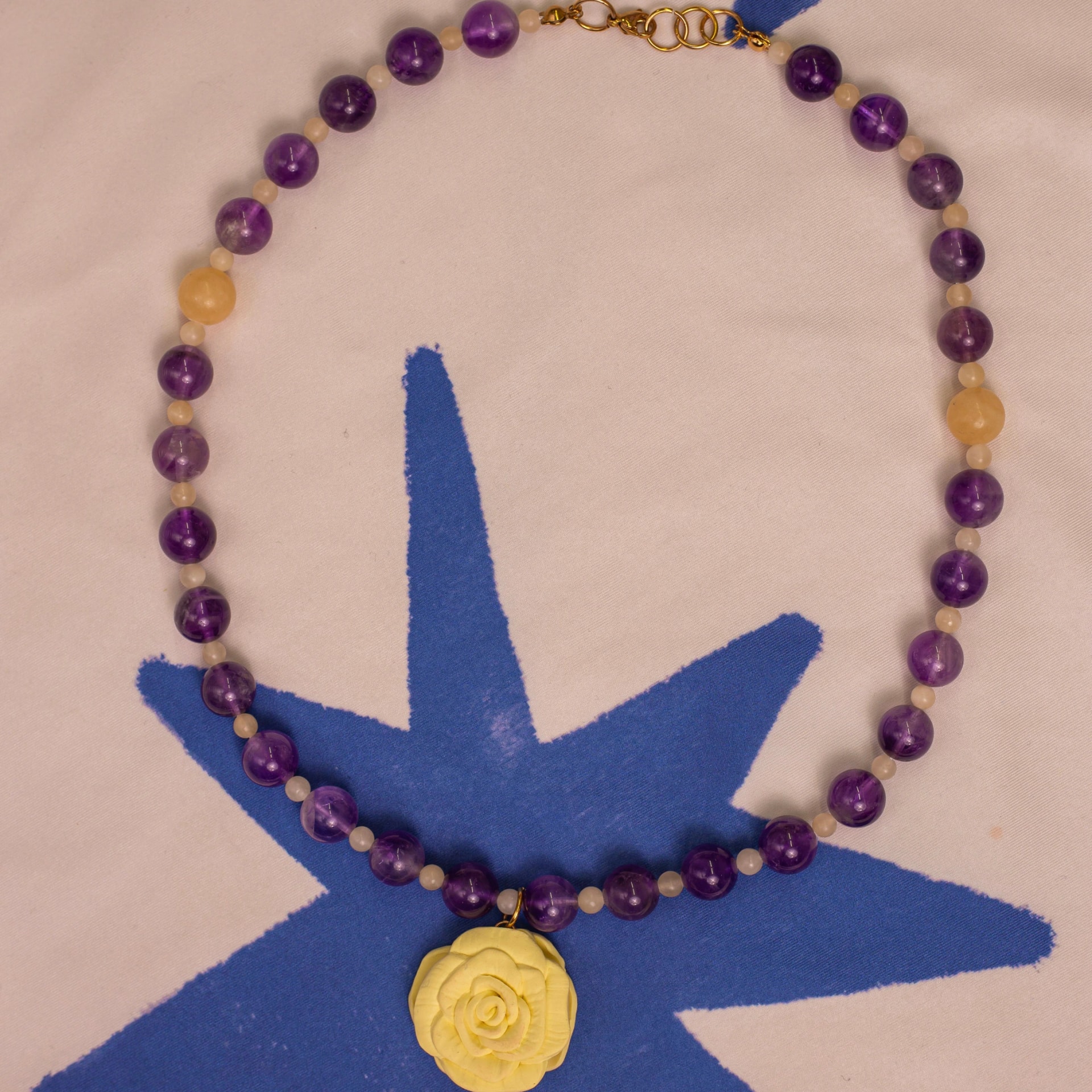 Collar Uva amarilla - imagen 1