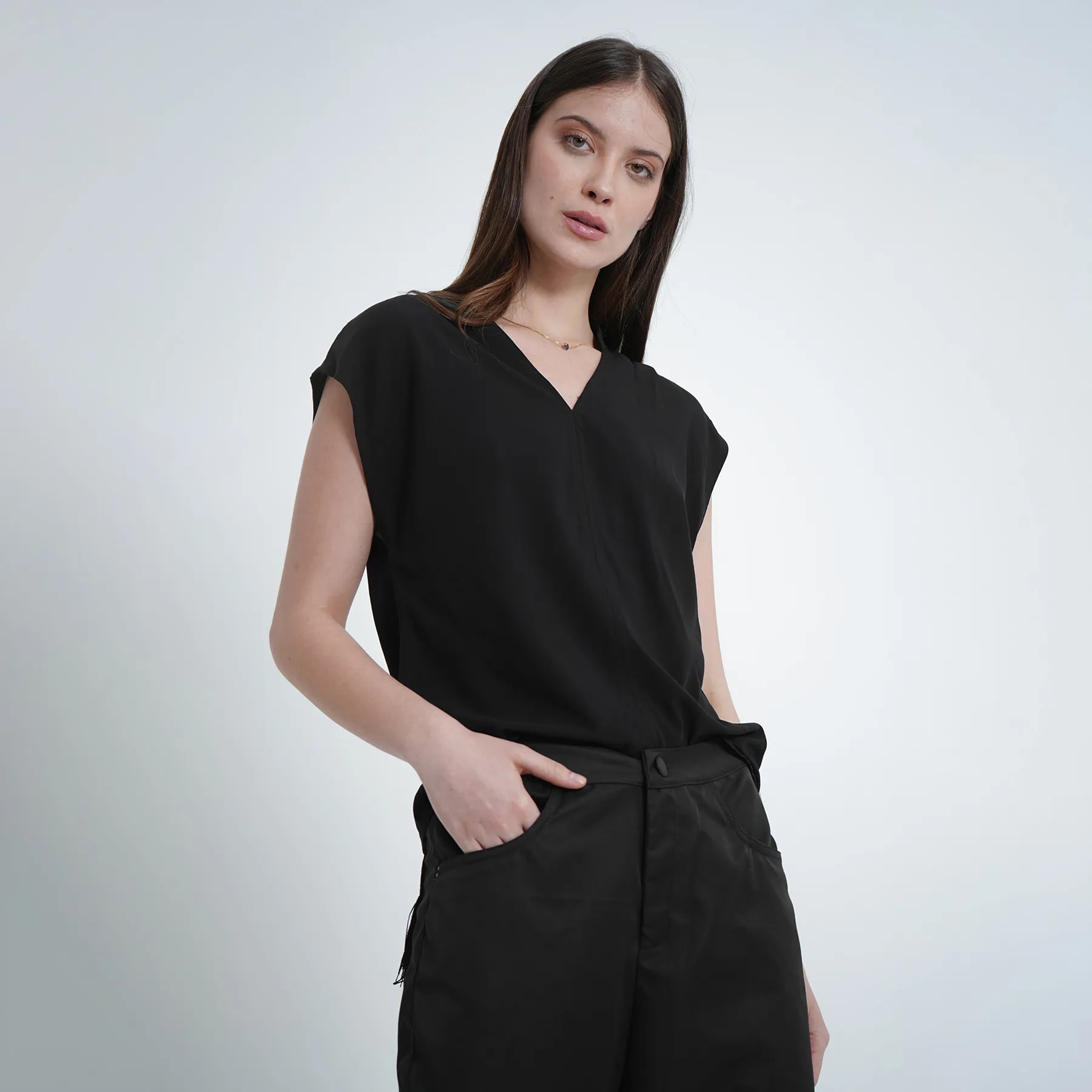 Blusa Cuello Neru Manga Sisa - imagen 1