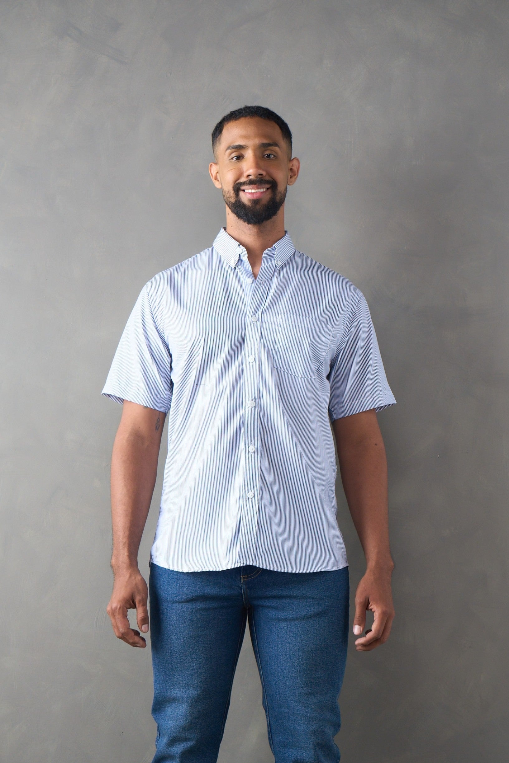 Camisa manga corta a rayas azul oscuro - imagen 1