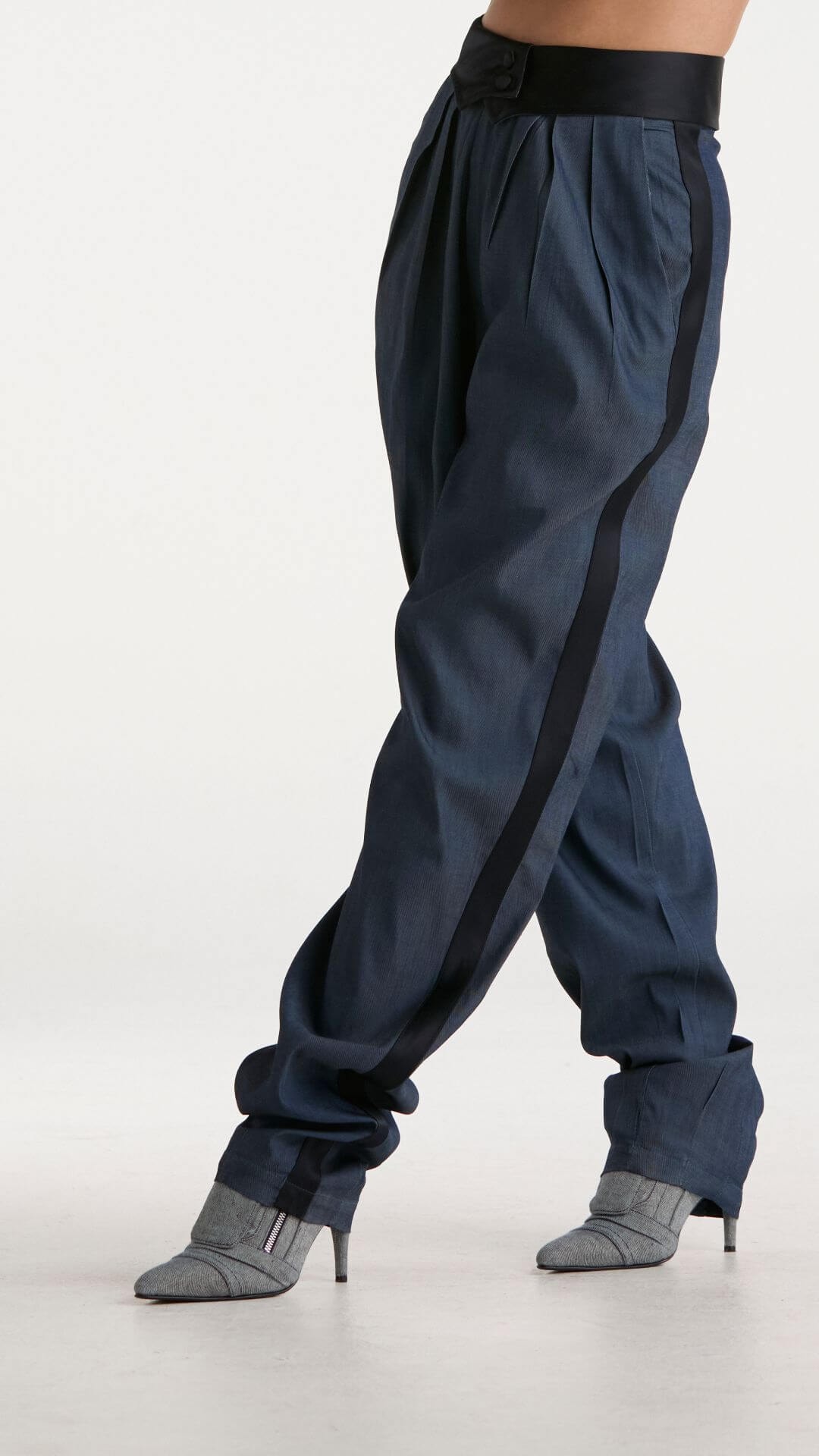 Pantalón Oriental Chambray &amp;amp; Saten - imagen 1