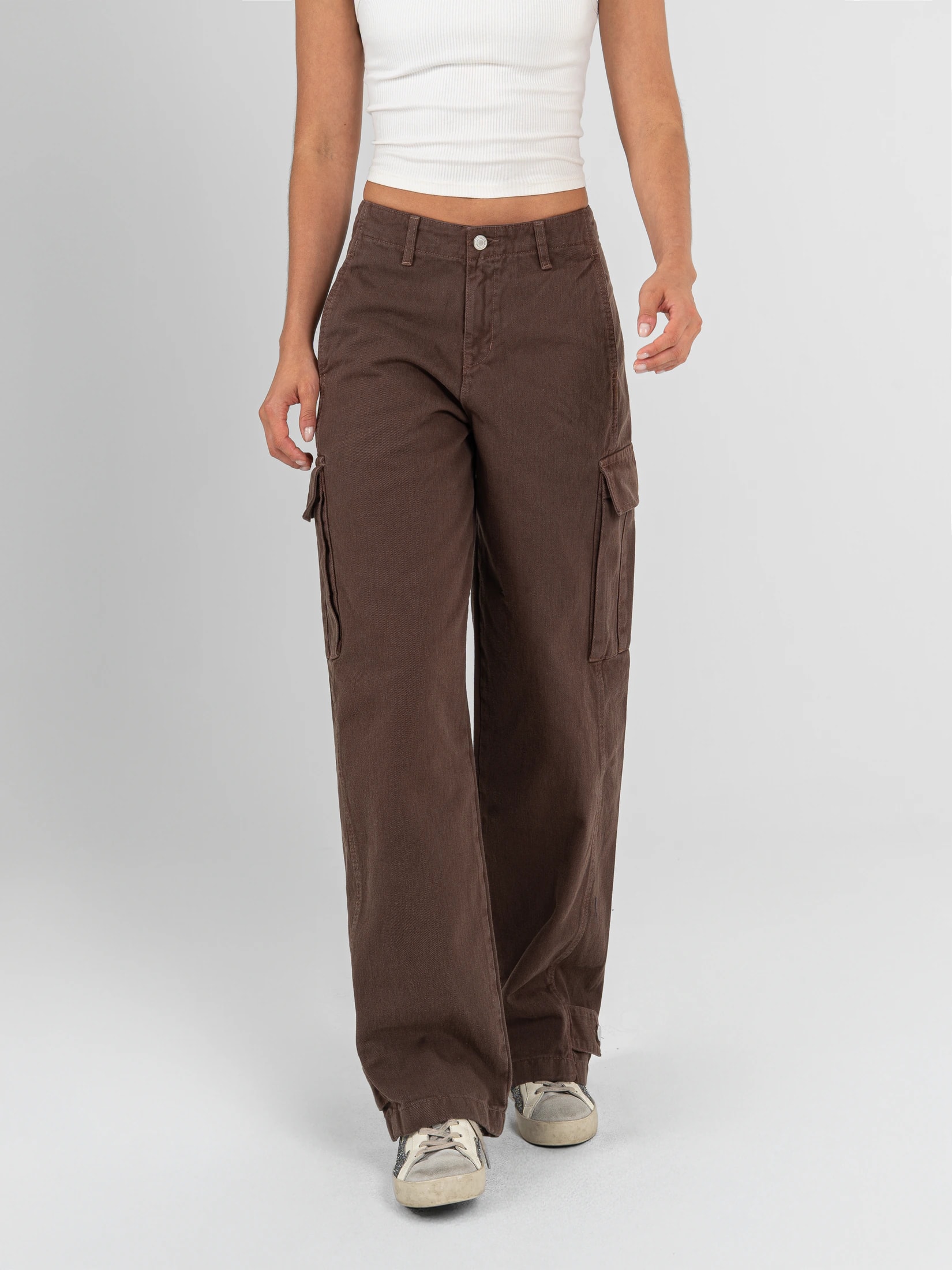 Ref: 0620484 Pantalón Cargo rígido, tiro alto, tono café, diseño con bolsillos laterales - imagen 1