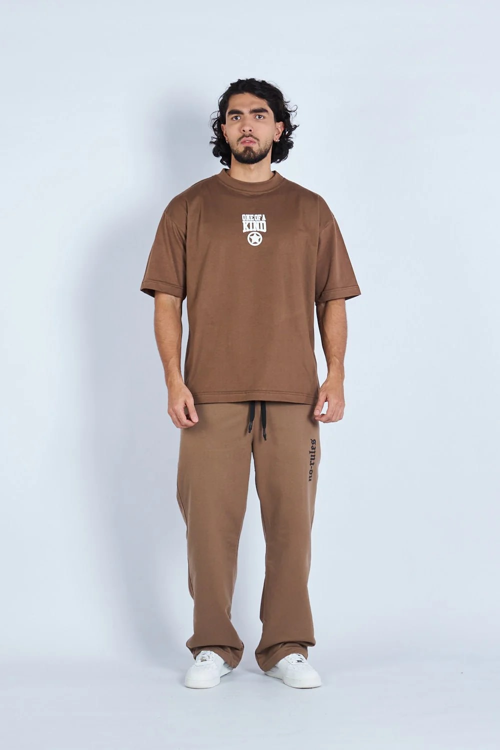 Camiseta oversize ONE OF A KIND - imagen 1