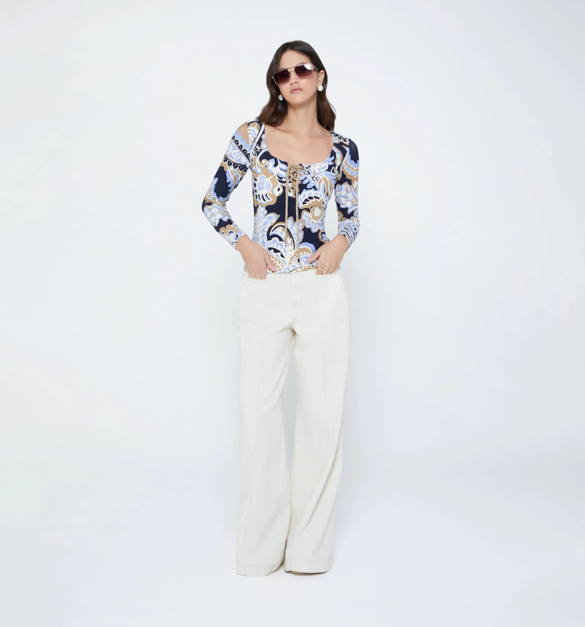 Blusa  escote cuadrado - imagen 1