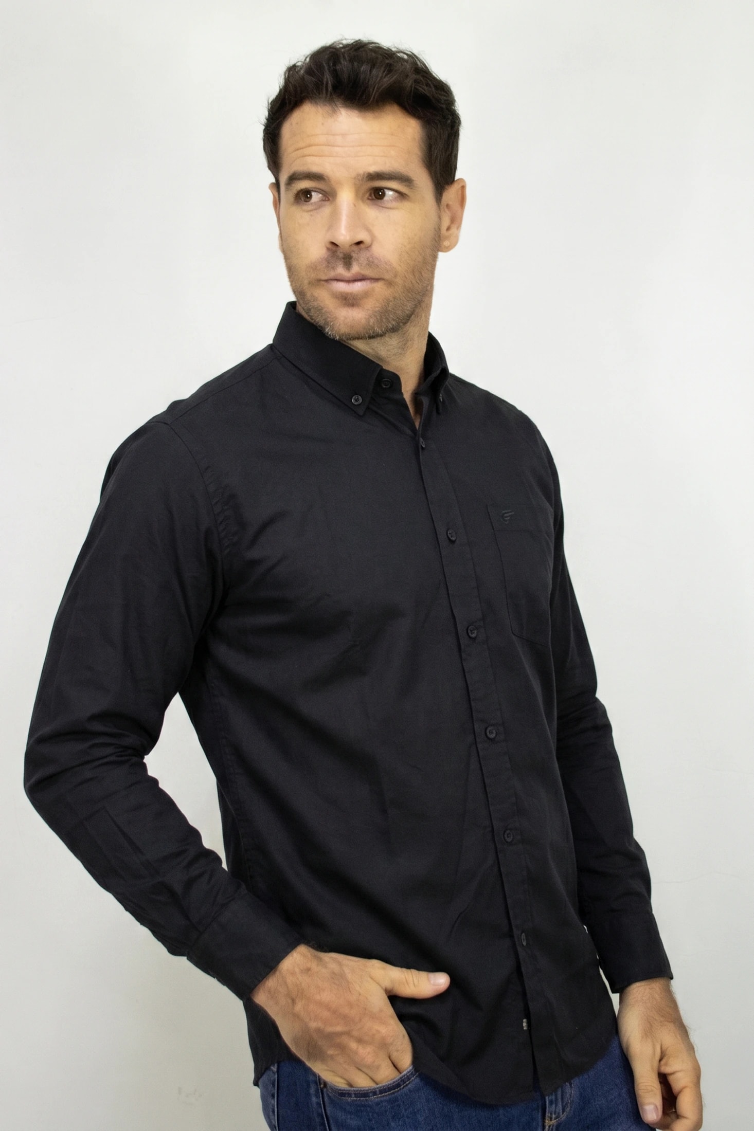 CAMISA MANGA LARGA NEGRA POPELINA PARA HOMBRE - imagen 1