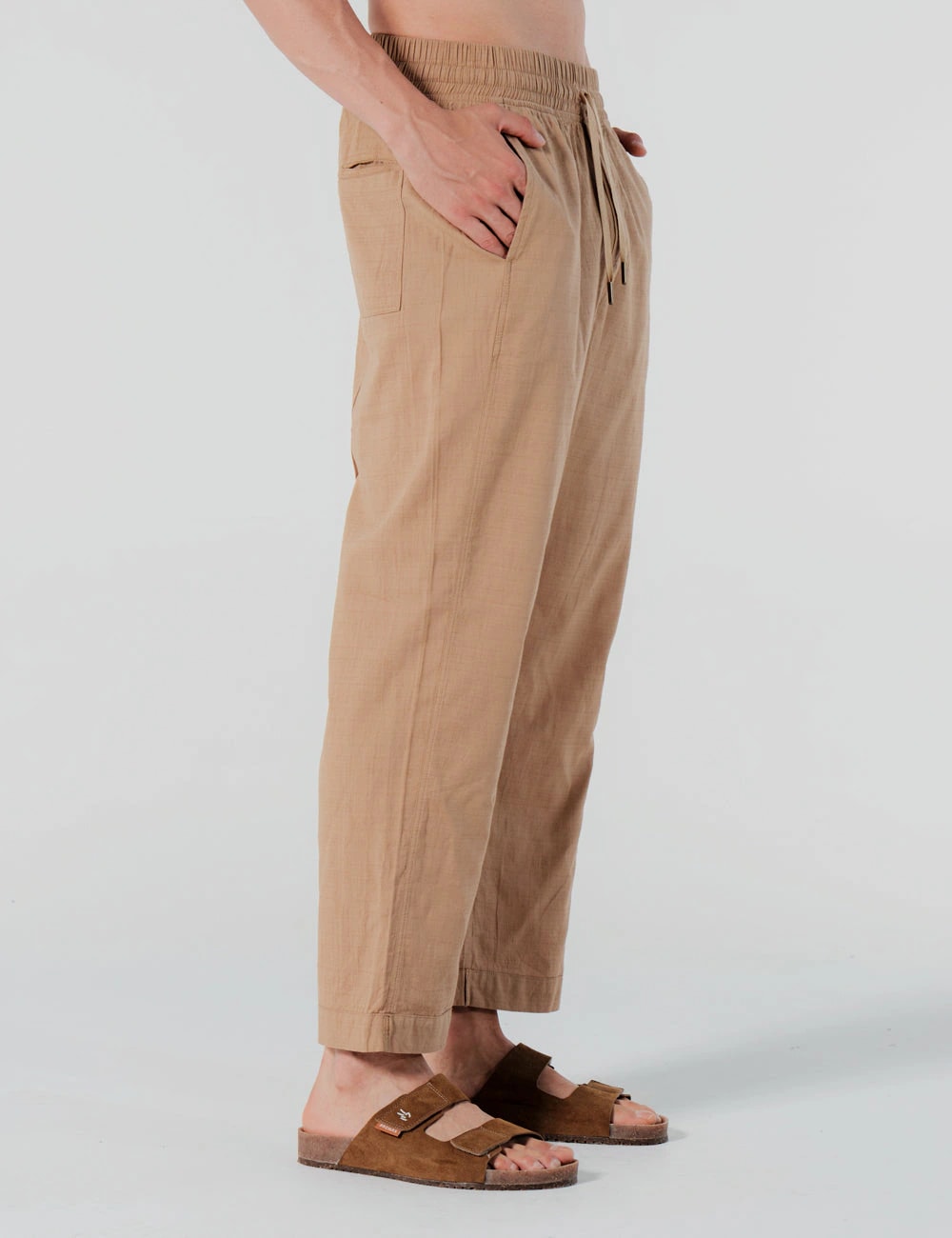 Pantalón Chino Cacao  Hombre - imagen 1