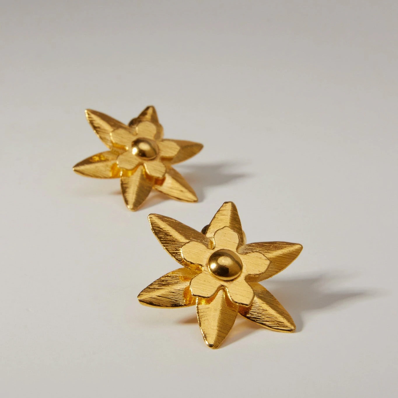Flower spikes Studs - imagen 1