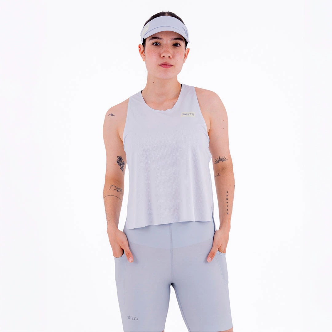 CAMISETA RUNNING MANGA SISA LEVIT GRIS CLARO PARA MUJER - imagen 1