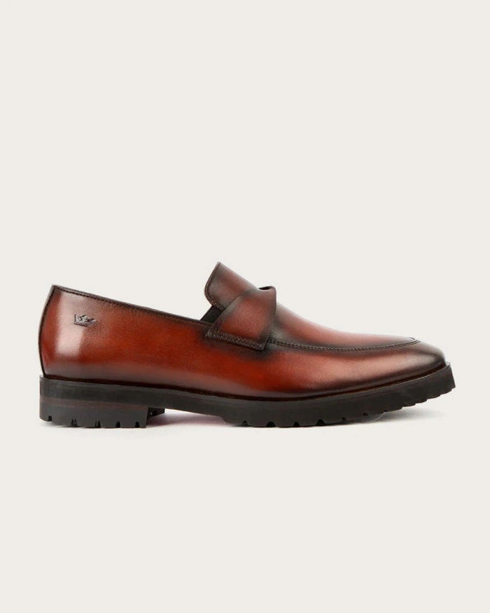 Mocasín Reverso Cognac Suela Ultraliviana - imagen 1