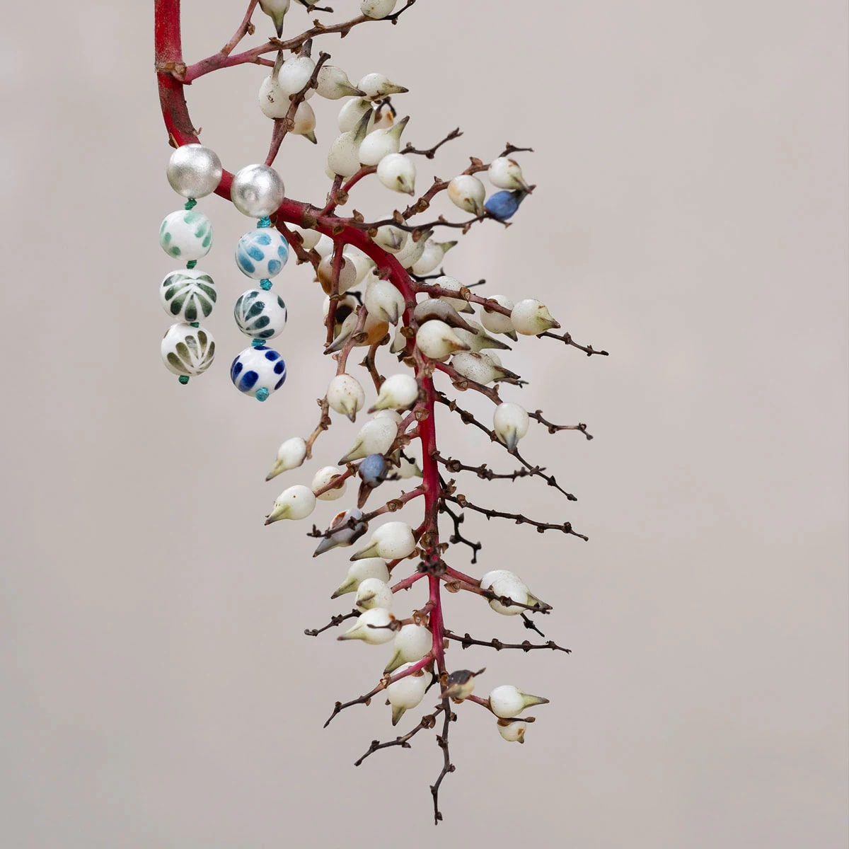 ARETES 3 ESFERAS PETALO - imagen 1