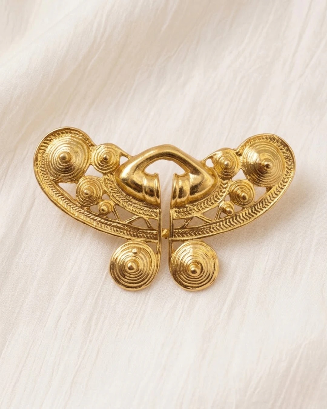 BUTTERFLY BROOCH - imagen 1