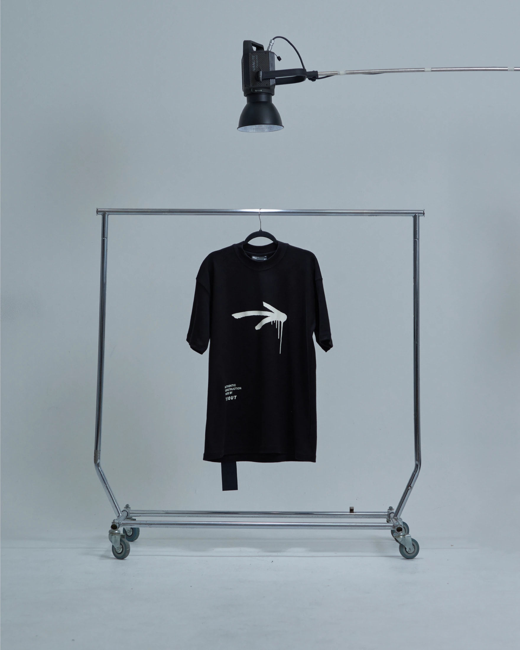 T-SHIRT ARROW - imagen 1