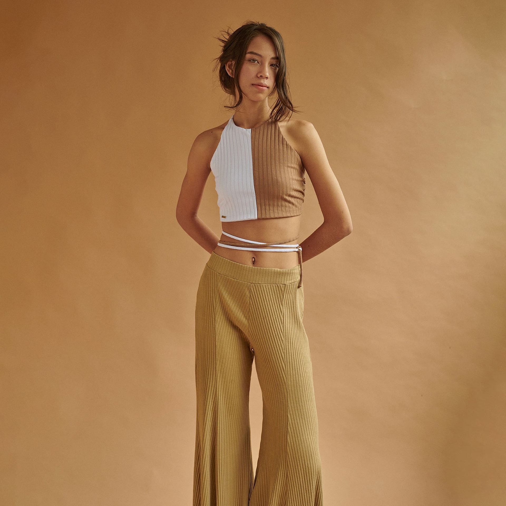 PANTALON RAÍZ - imagen 1