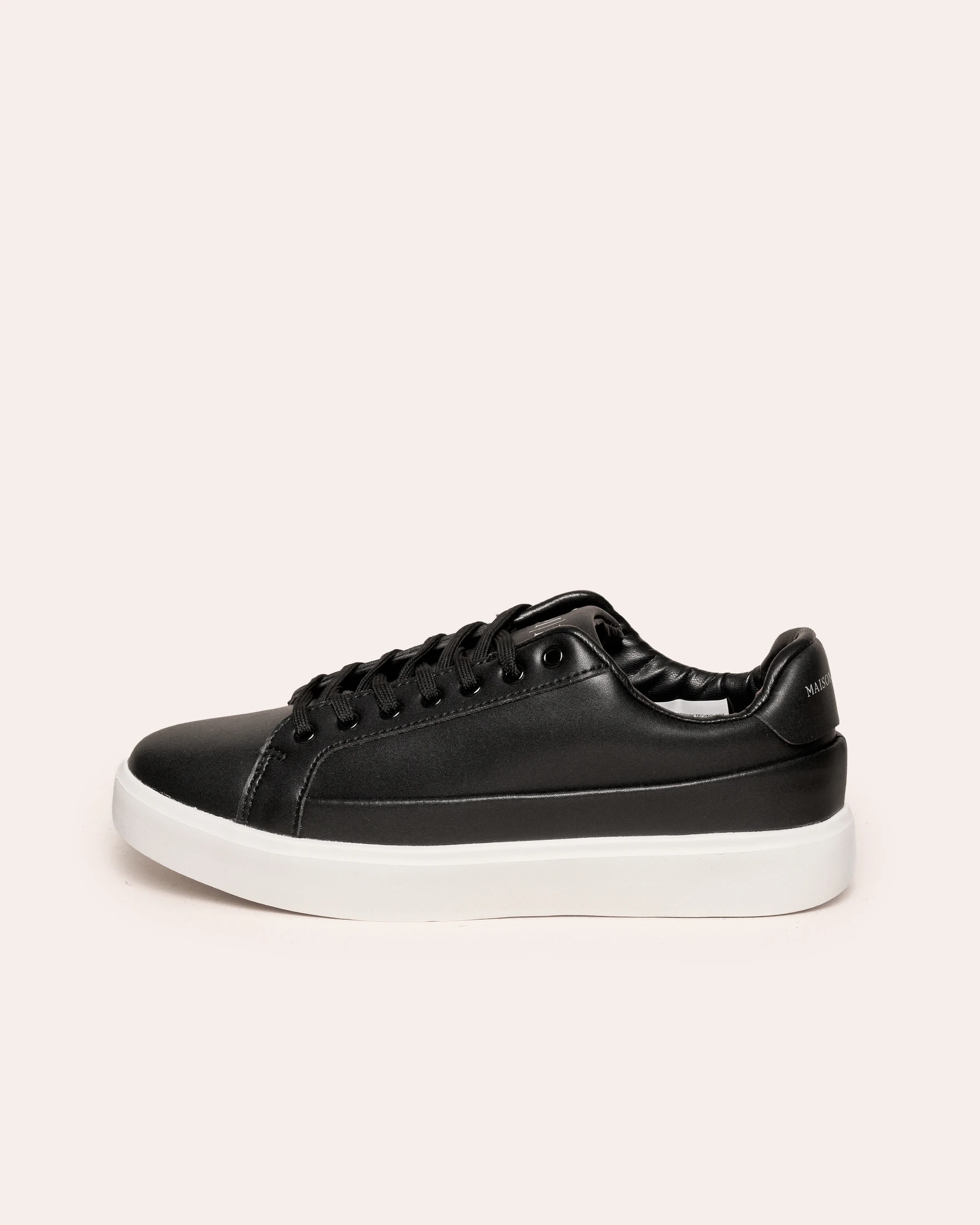Tenis True Black by Maison Botter - imagen 1