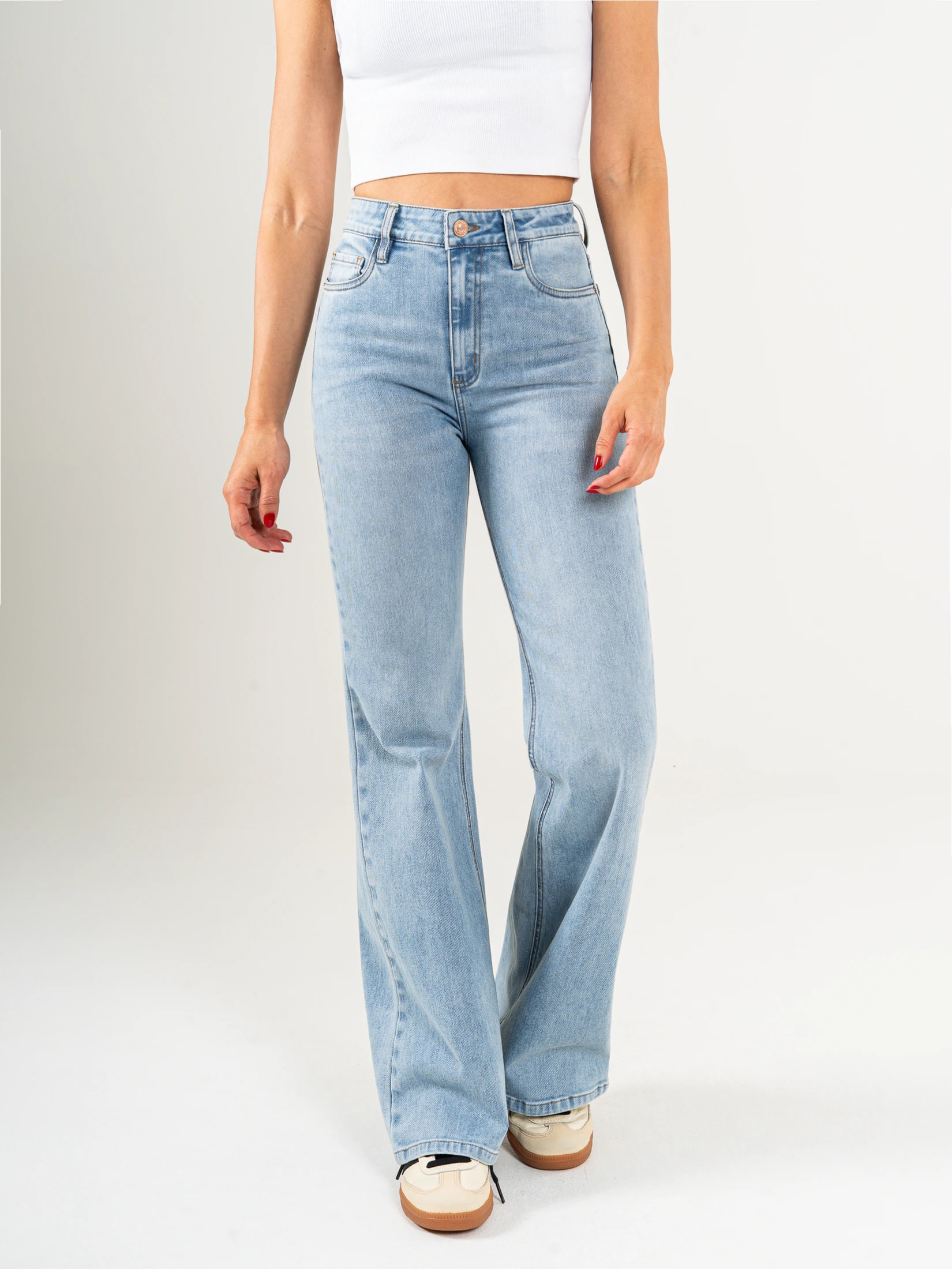 Ref: 065784 Jean flare stretch, bota ancha, tiro alto, tono azul claro. - imagen 1