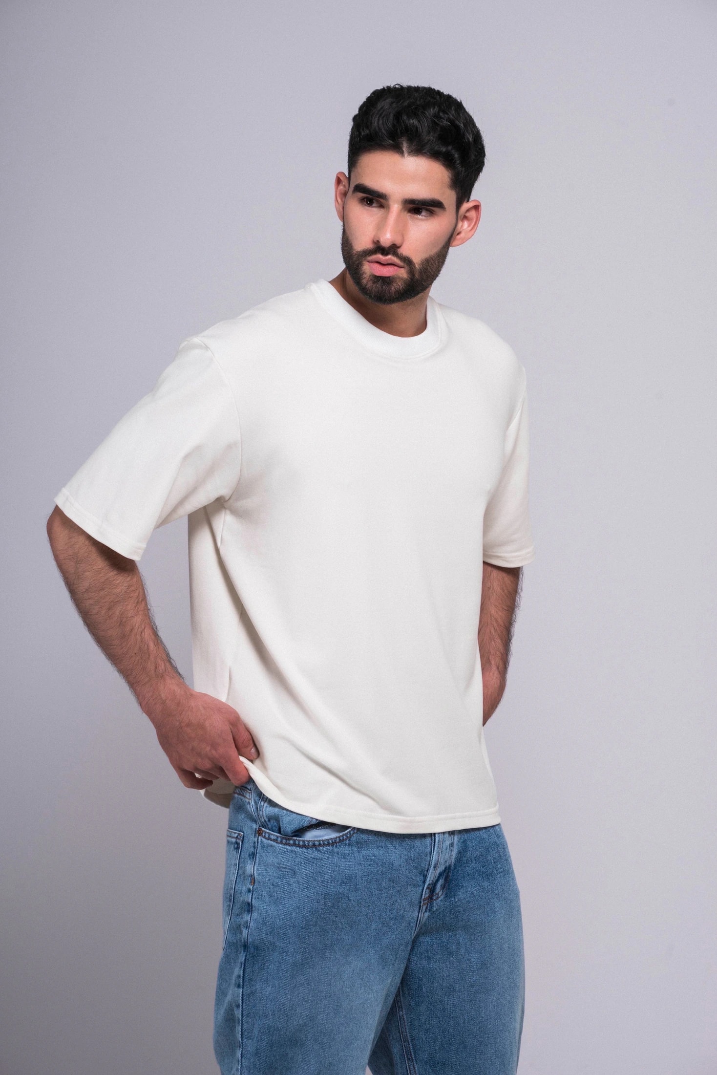 CAMISETA BEIGE OVERSIZE SVG 13837 - imagen 1