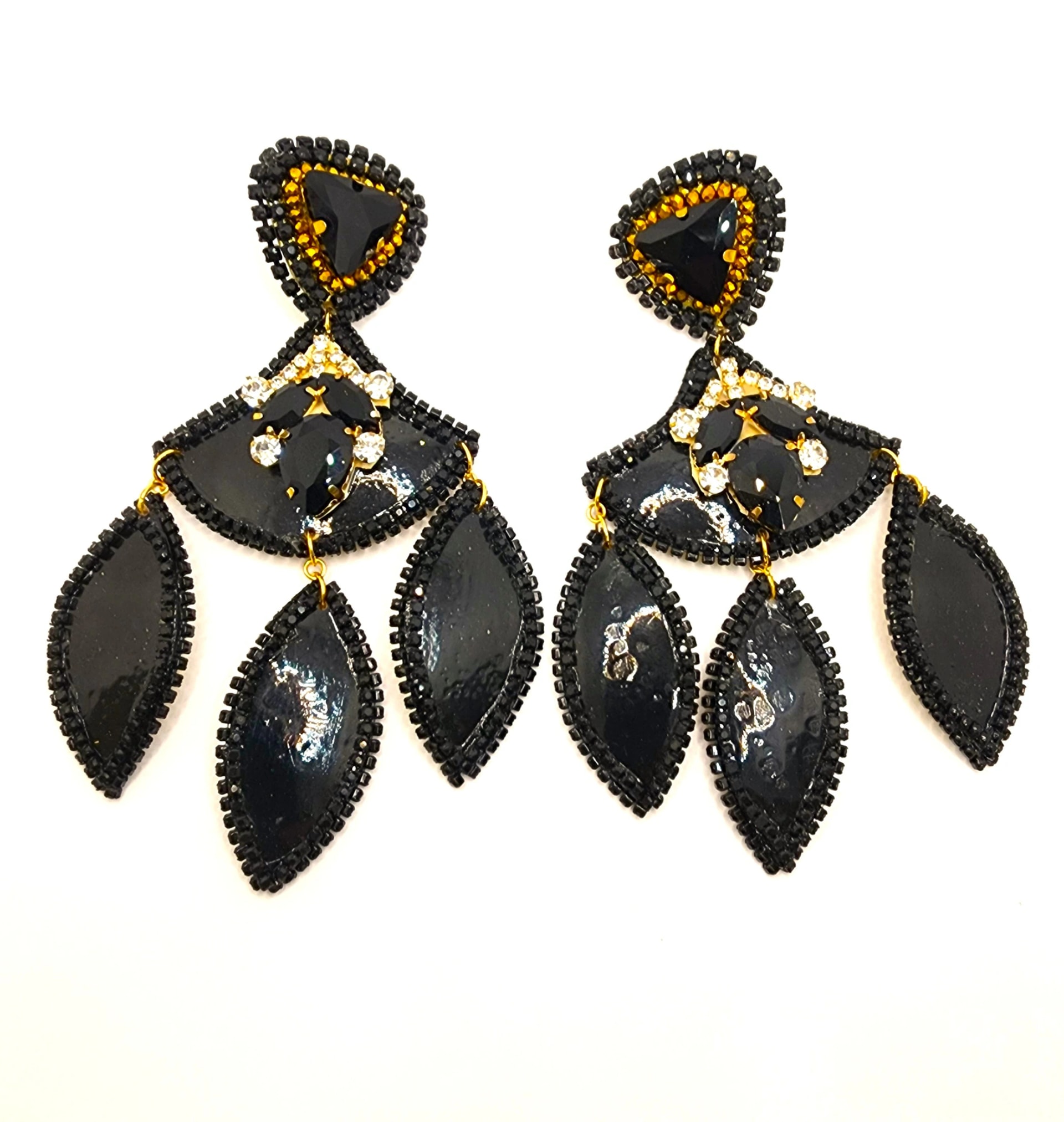 Black Totumo Earrings - imagen 1