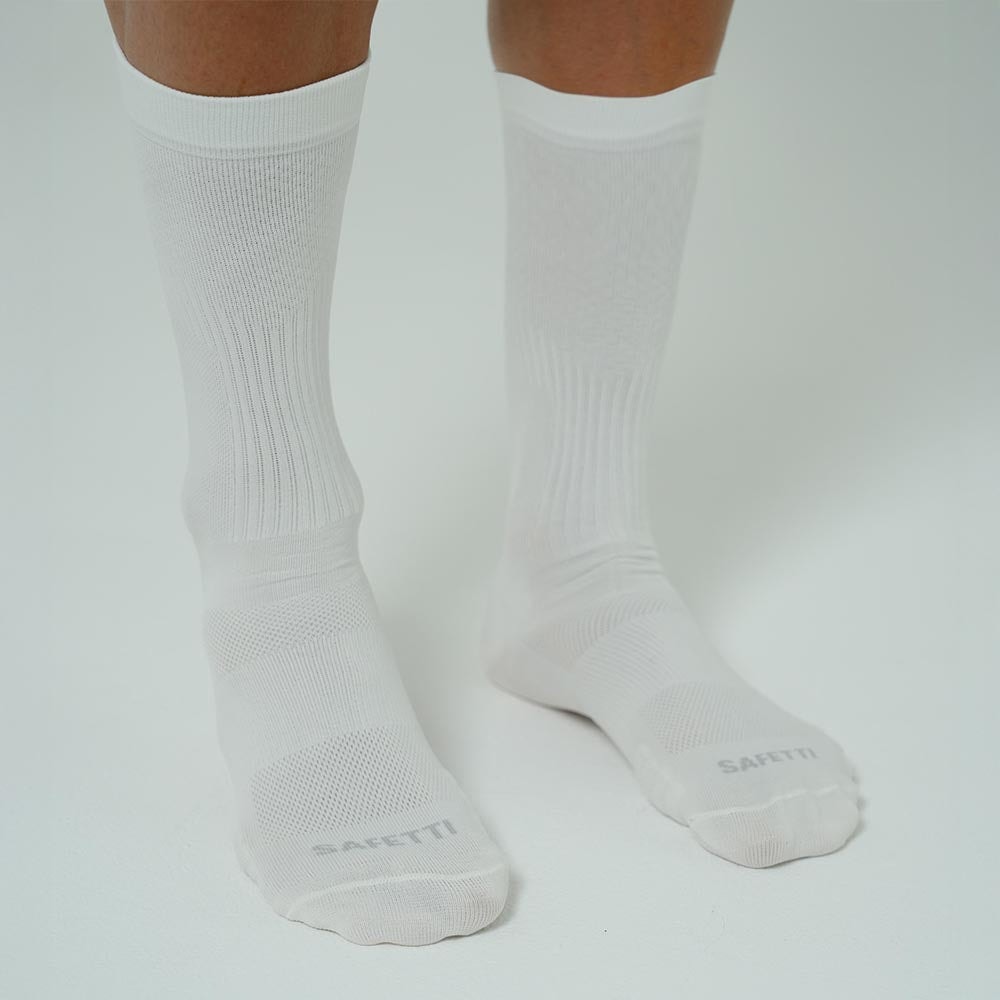 MEDIAS RUNNING PIERNA ELÁSTICA 8" MARFIL UNISEX - imagen 1