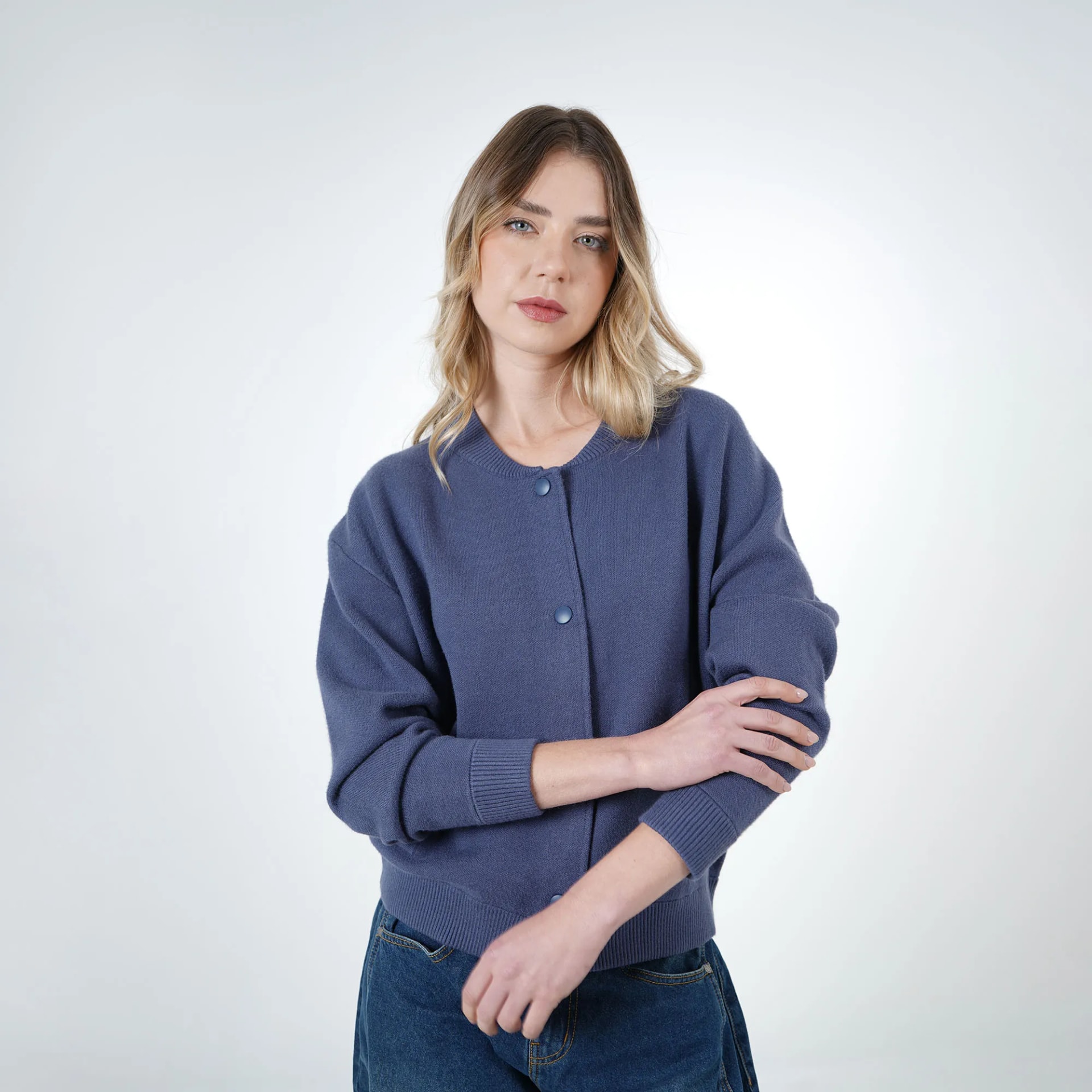 Sweater Cuello Redondo Manga Larga - imagen 1