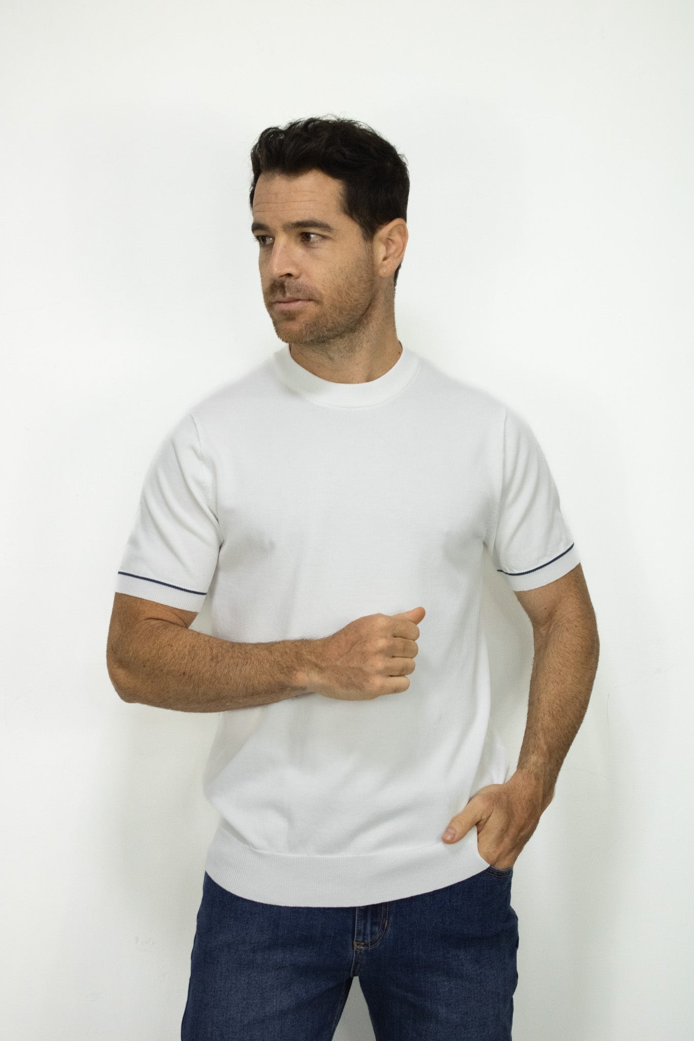 CAMISETA TEJIDA BLANCA PARA HOMBRE - imagen 1