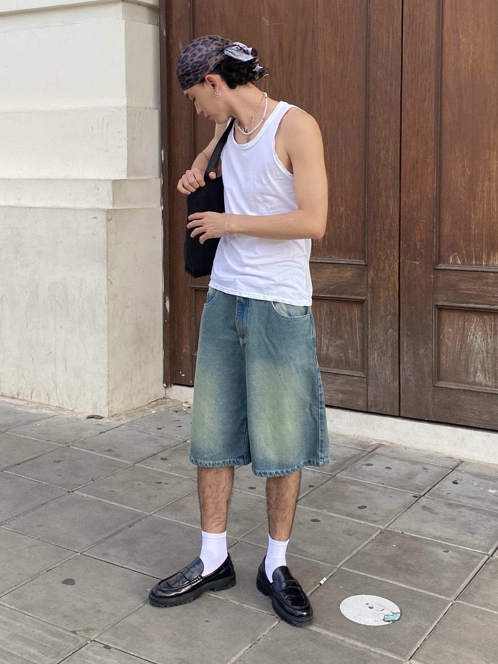 JORTS DENIM TONO CLARO. - imagen 1