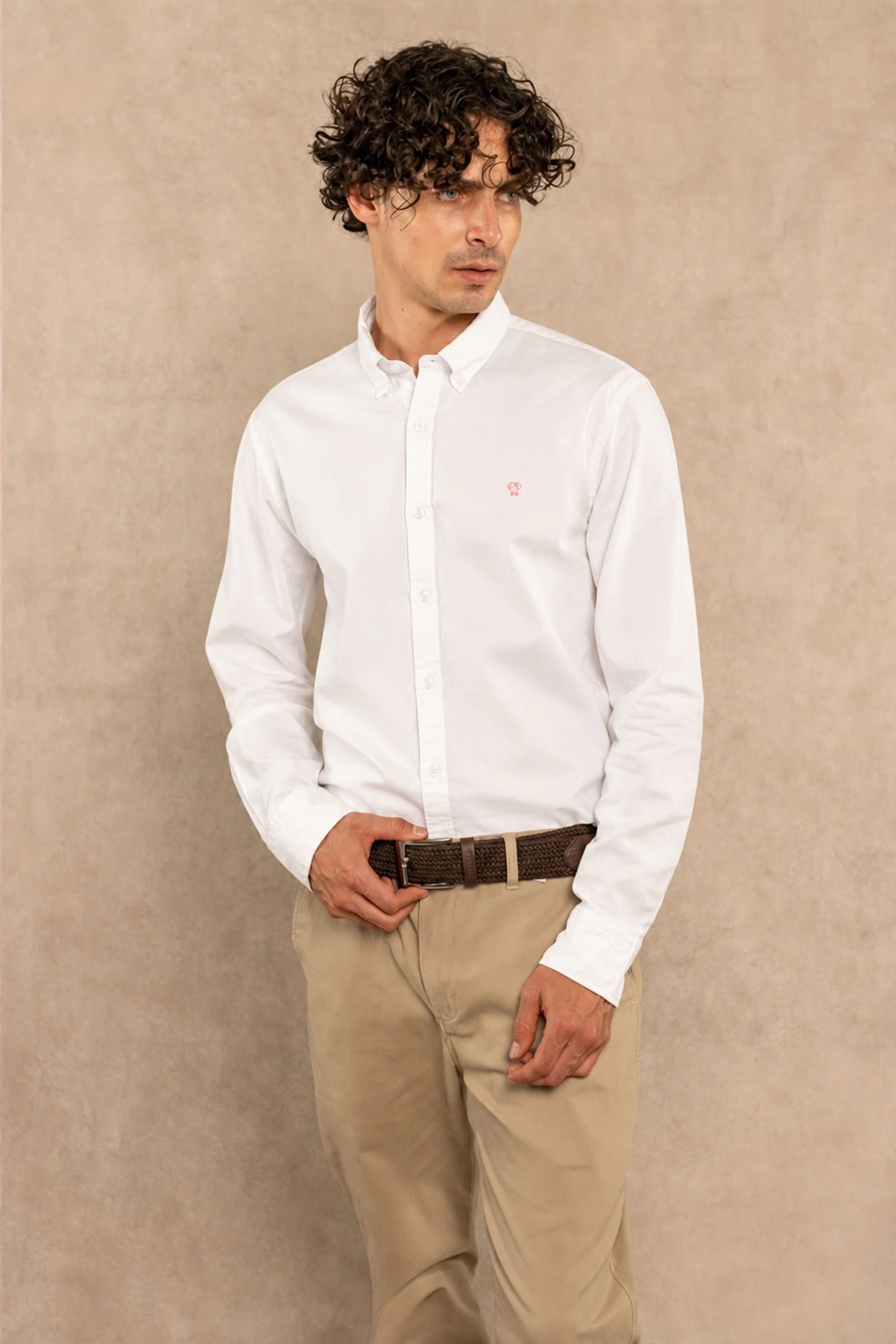 Camisa Popelina Blanco Logo Coral Bordado Regular Fit - imagen 1