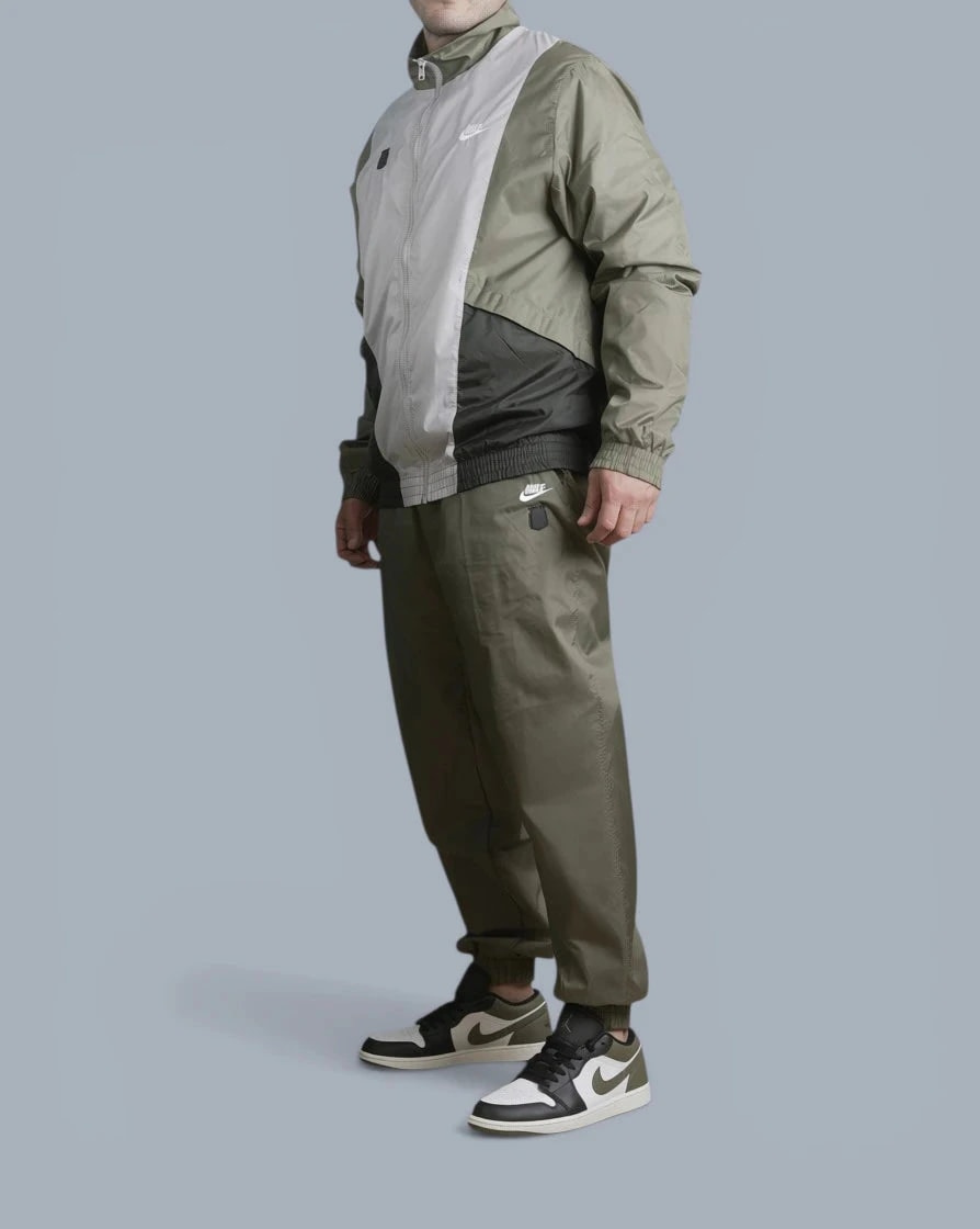 CONJUNTO CHAQUETA/SUDADERA VERDE NIKE - imagen 1