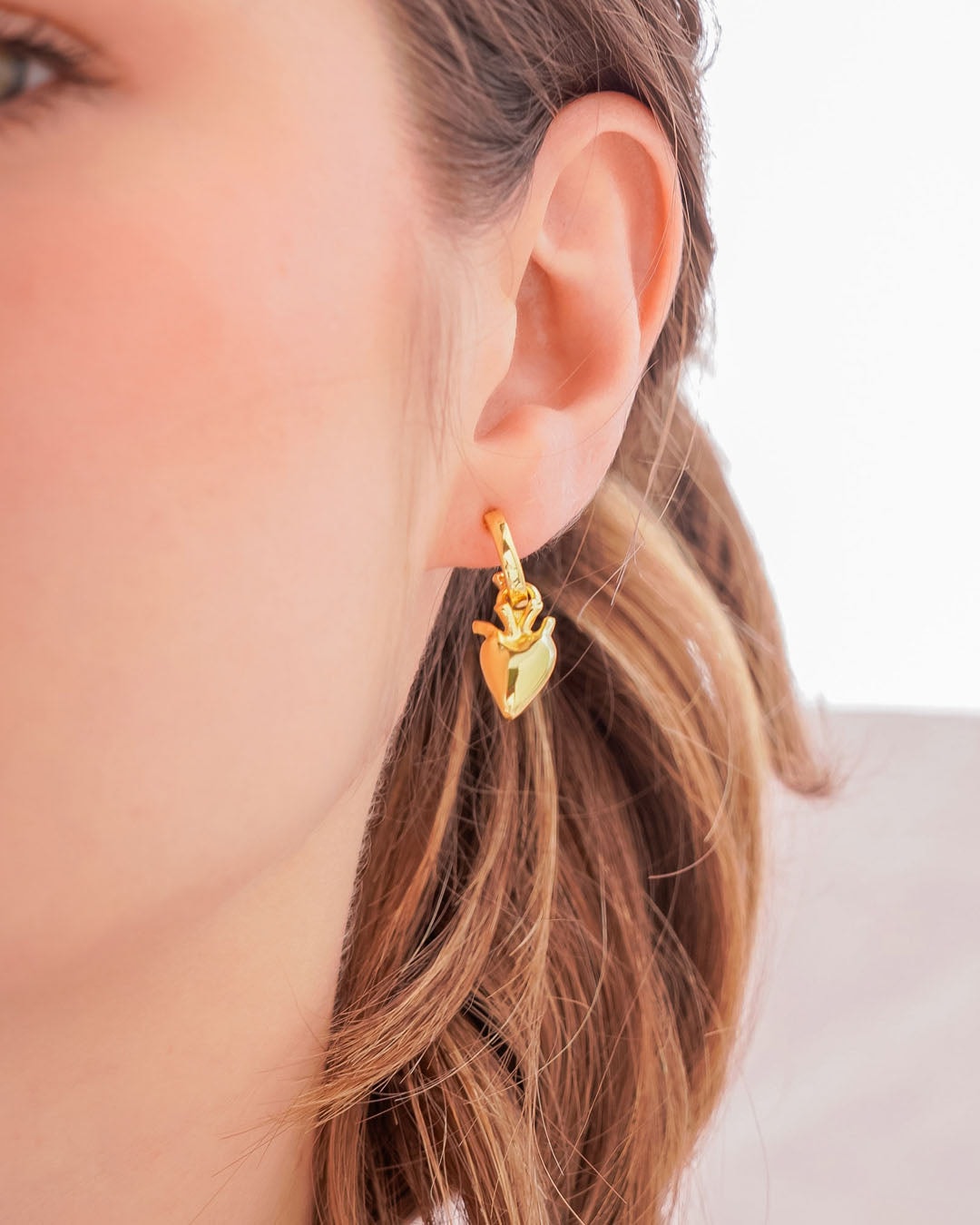 Aretes 2 en 1 Corazón Anatómico - imagen 1