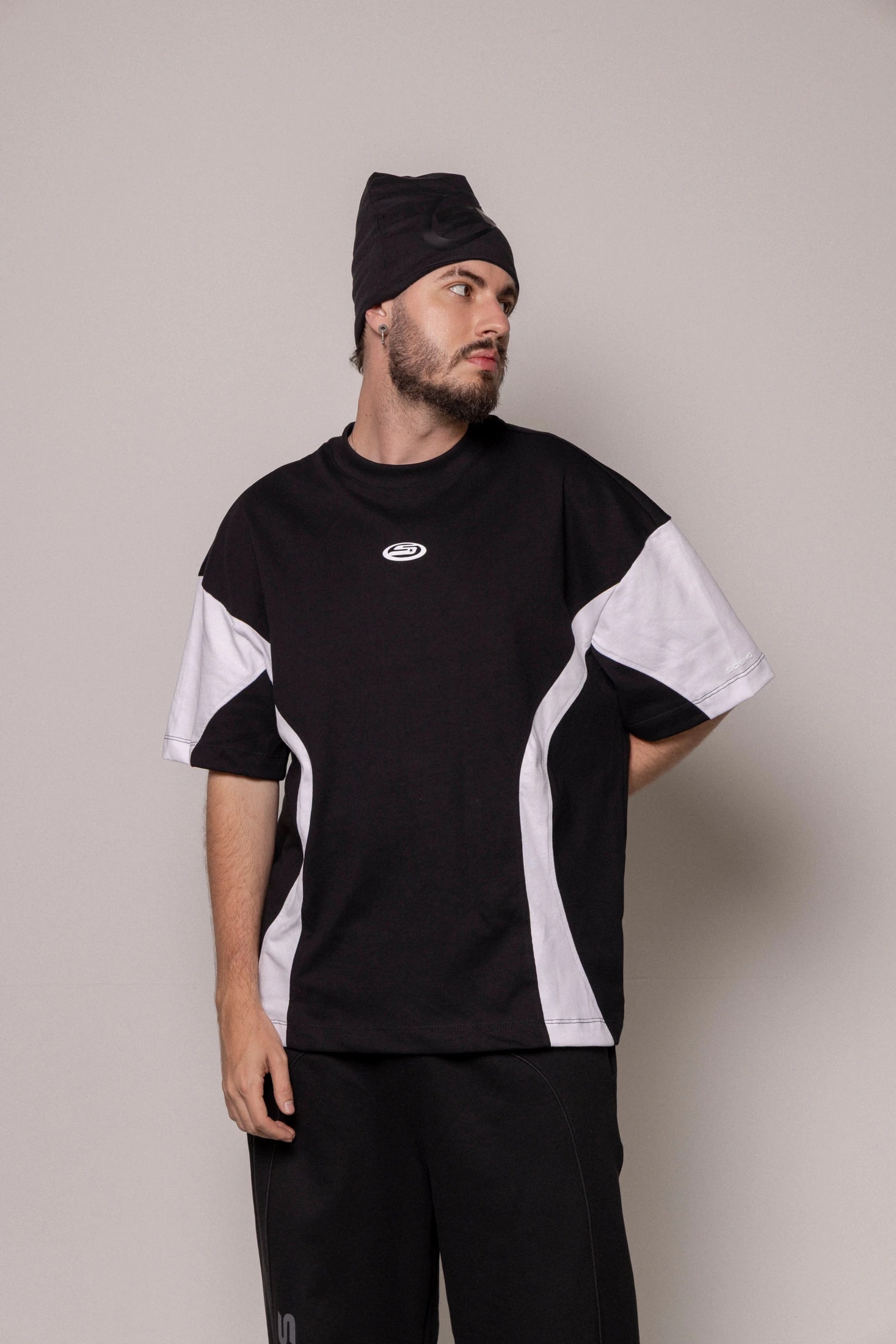 Oversized 87/27 Cortes-Negra - imagen 1