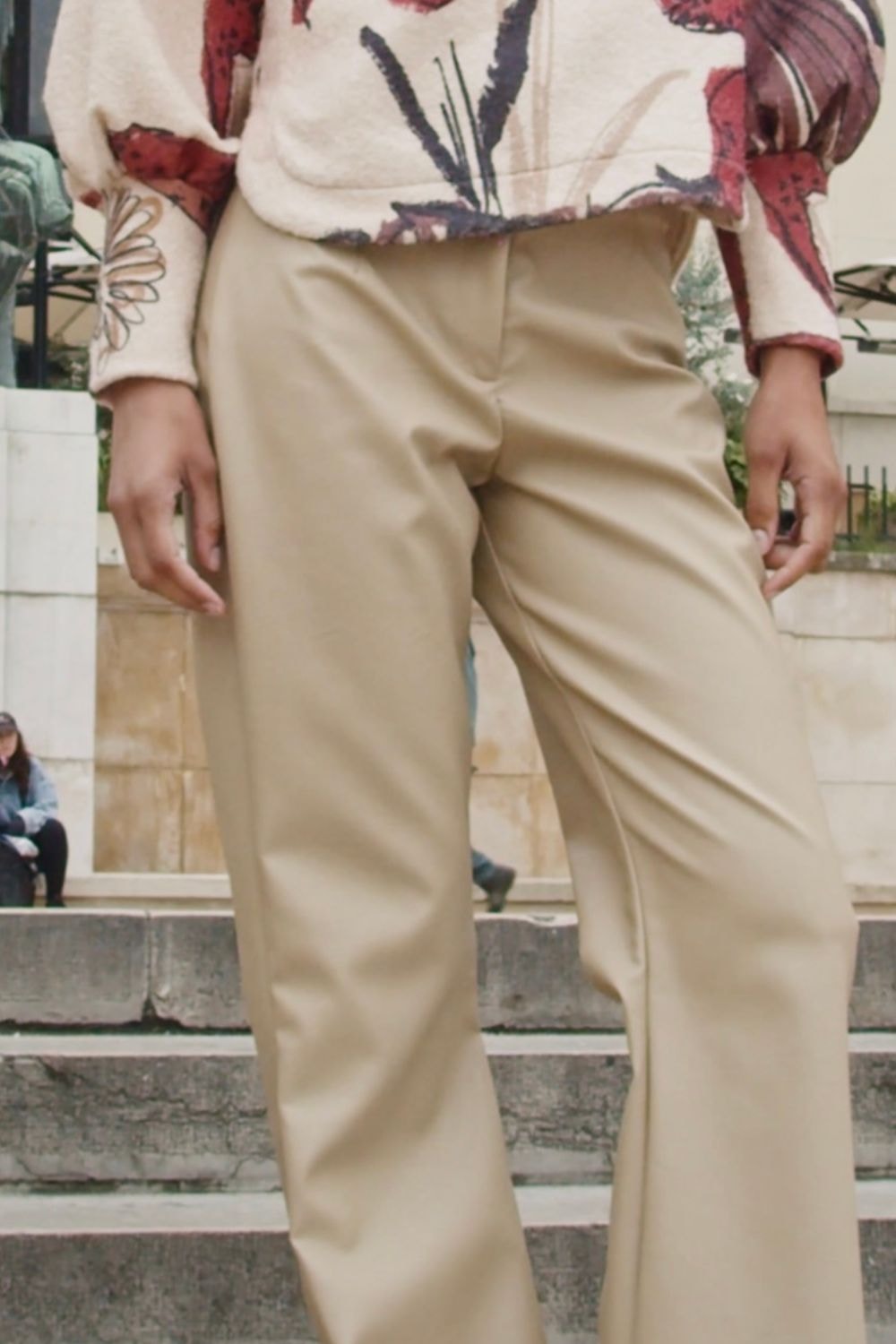 Pantalón Carlota Beige cuerina - imagen 1