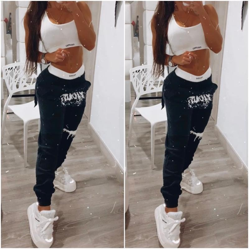 JOGGER Y-OUT NEGRO LETRERO - imagen 1
