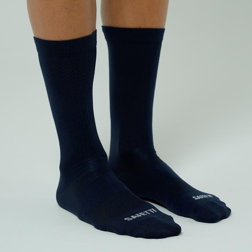 MEDIAS RUNNING PIERNA ELÁSTICA 8" AZUL OSCURO UNISEX - imagen 1